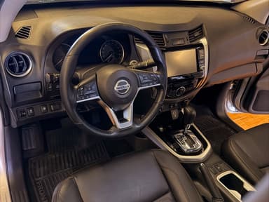 Nissan Frontier PLATI. CD  2.3 Bi-TB Dies.Aut.