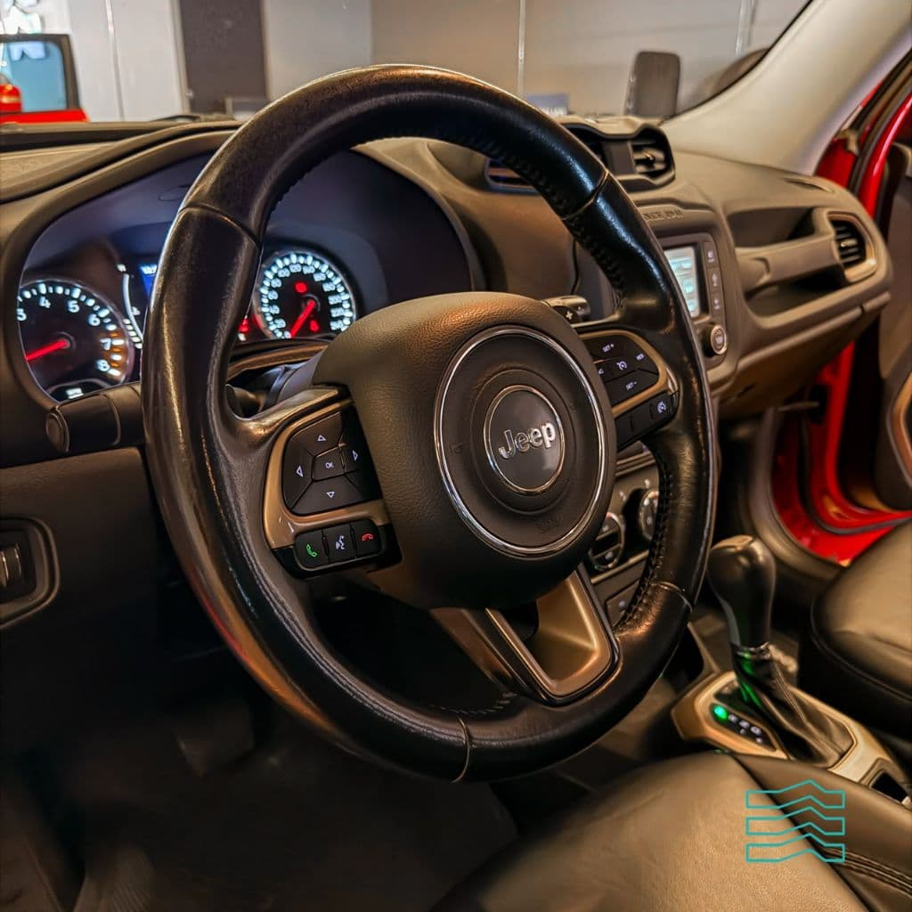 Jeep Renegade 1.8 4x2 Flex 16V Aut.