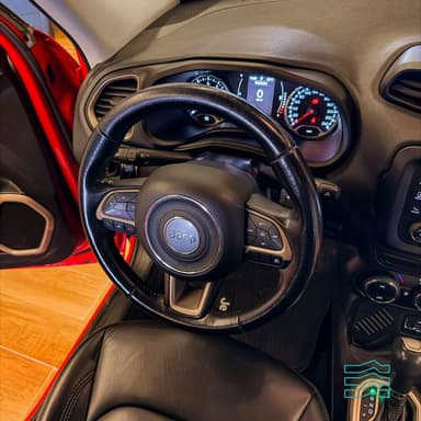 Jeep Renegade 1.8 4x2 Flex 16V Aut.