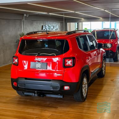 Jeep Renegade 1.8 4x2 Flex 16V Aut.