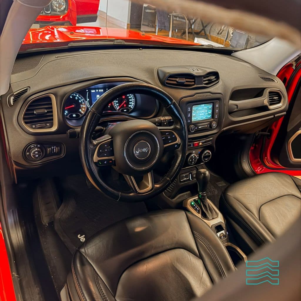 Jeep Renegade 1.8 4x2 Flex 16V Aut.