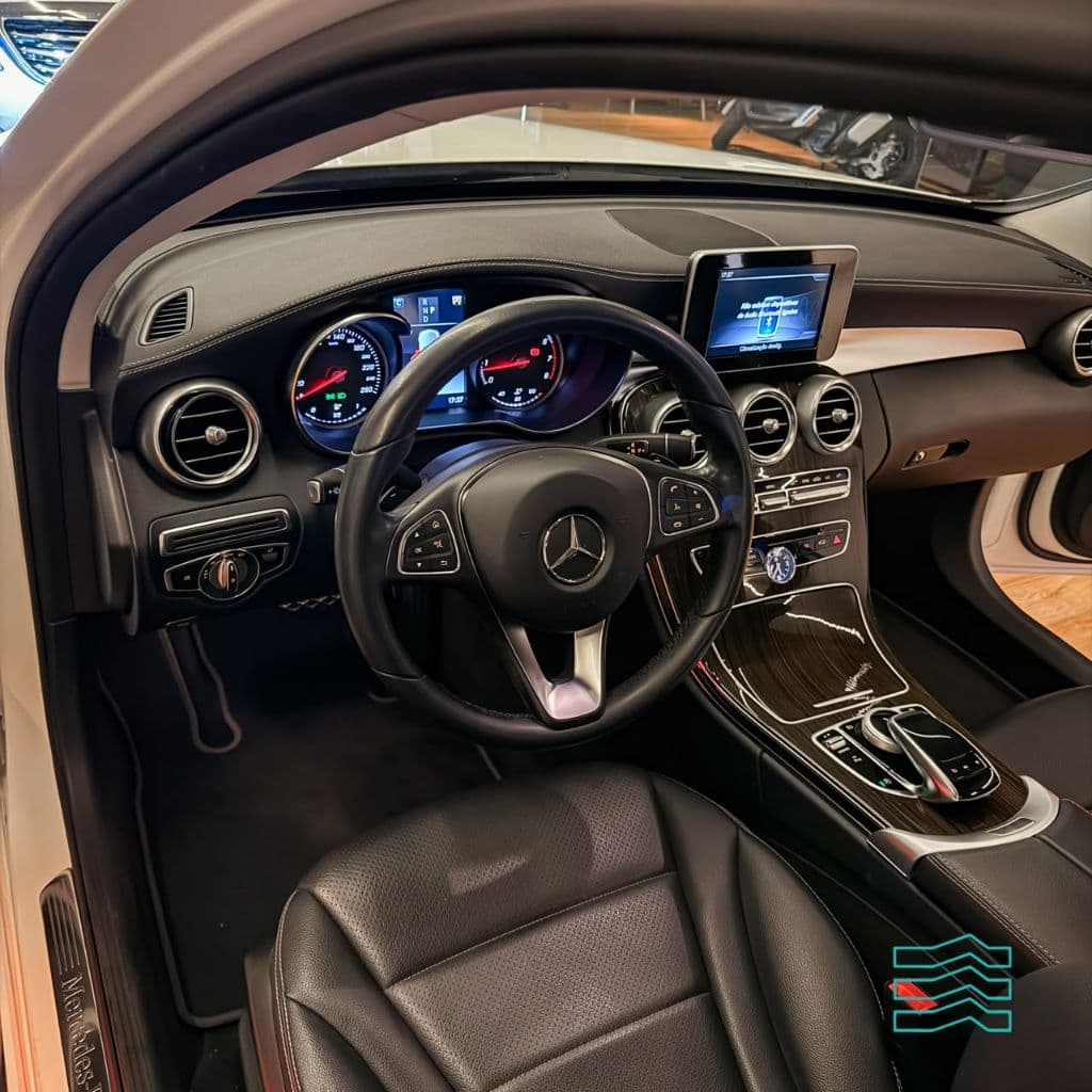 Mercedes-Benz C-180 CGI Exc. 1.6/1.6 Flex TB 16V  Aut.