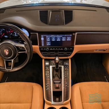 Porsche Macan 2.0 Turbo