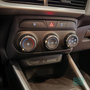 GM - Chevrolet MONTANA LT 1.2  Turbo Flex 12V 4p Mec.