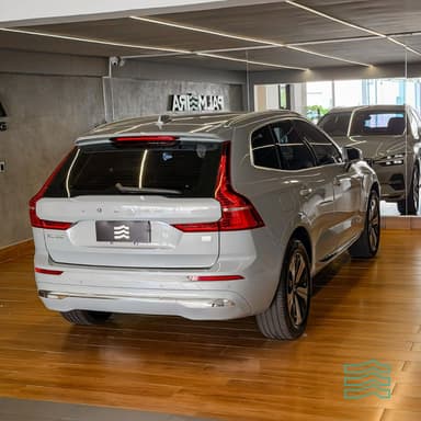 Volvo XC 60 T-8 Plus 2.0 AWD (Híbrido)