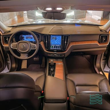 Volvo XC 60 T-8 Plus 2.0 AWD (Híbrido)