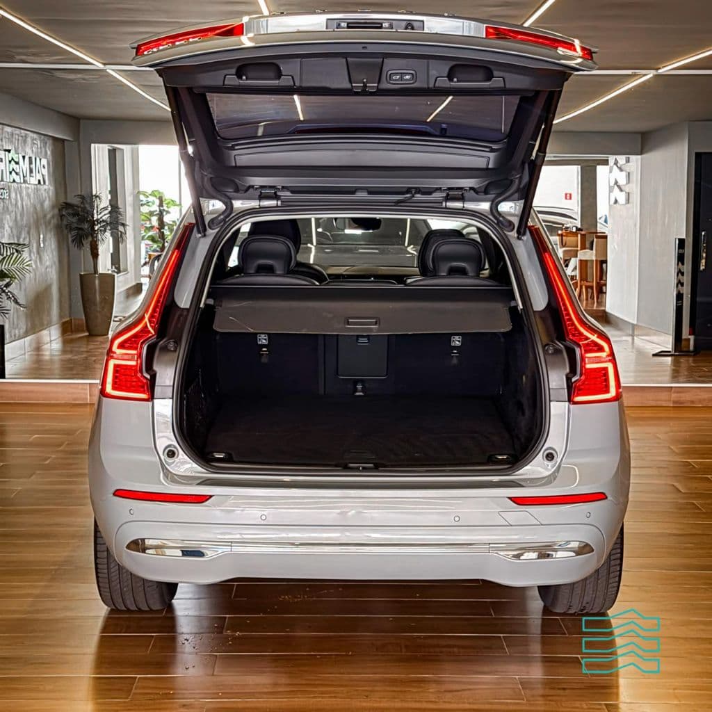 Volvo XC 60 T-8 Plus 2.0 AWD (Híbrido)