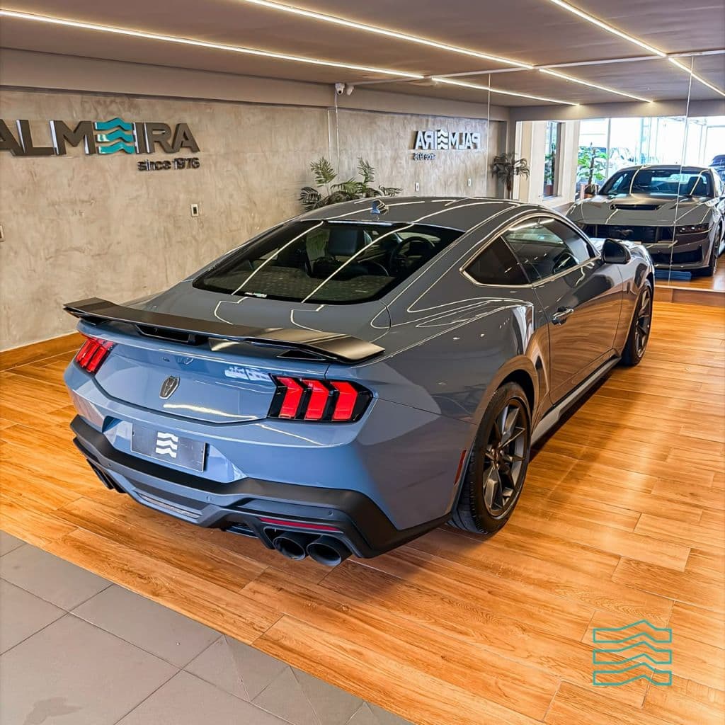 Ford Mustang Dark Horse 5.0 V8 Aut.