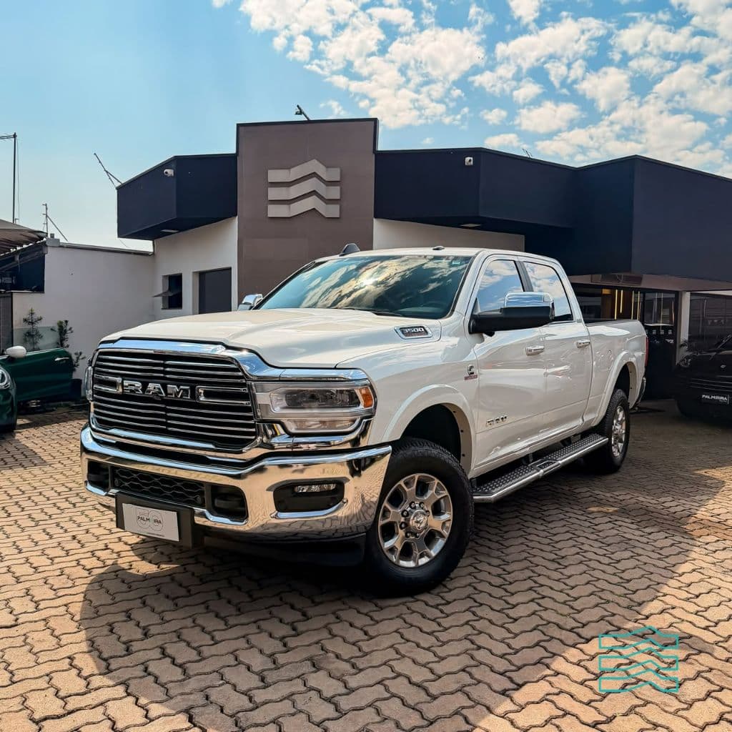 RAM 3500 LARAMIE 6.7 TB CD 4x4 Diesel