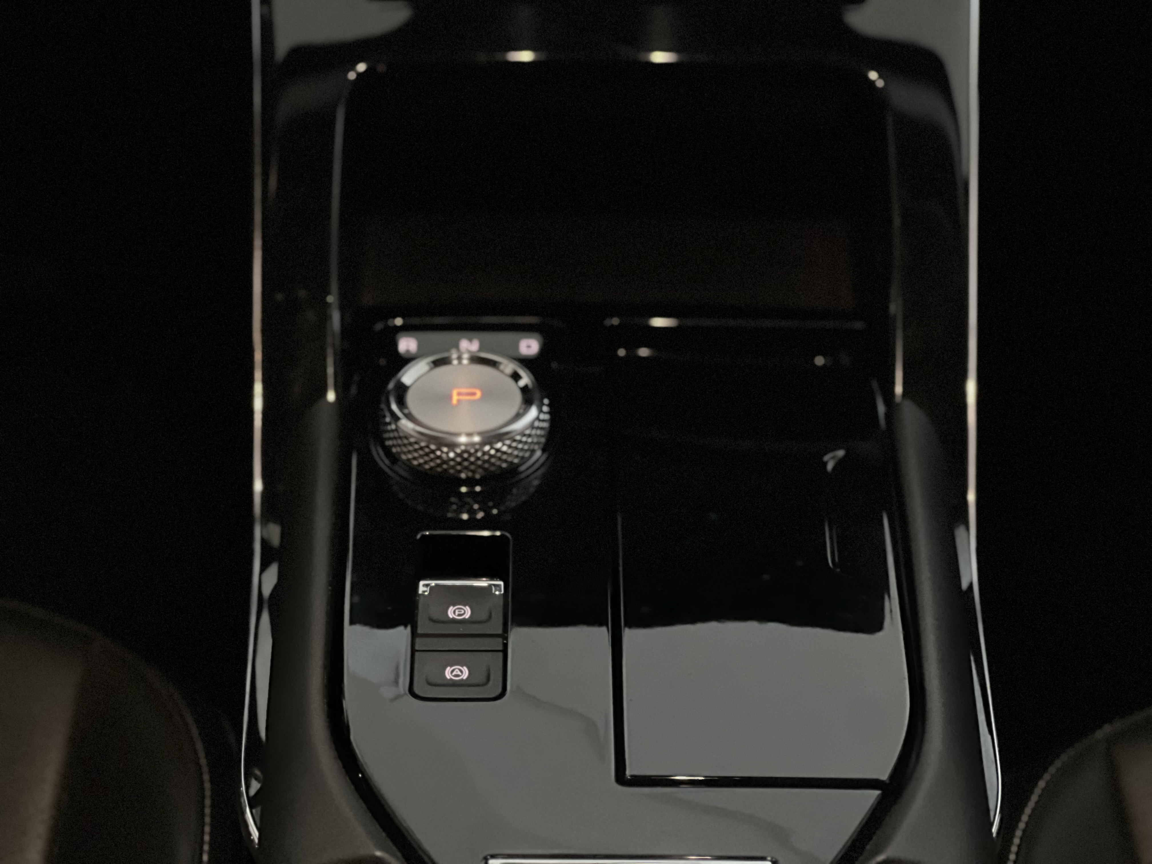 702-1e8f9a45-8f0f-4eaa-8793-877bf2b73243