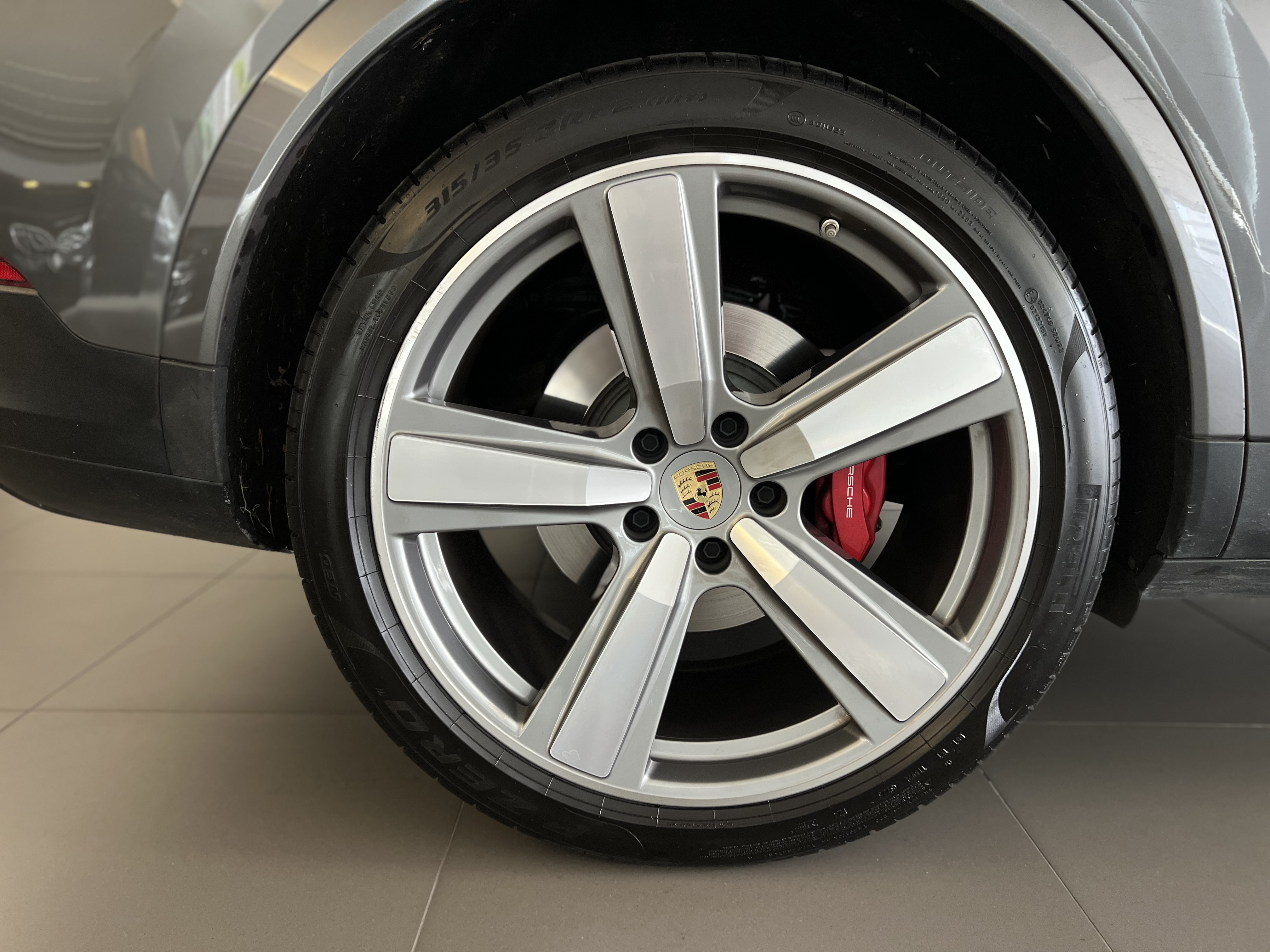 698-244575e4-cb54-4d7e-b324-6015add834d3