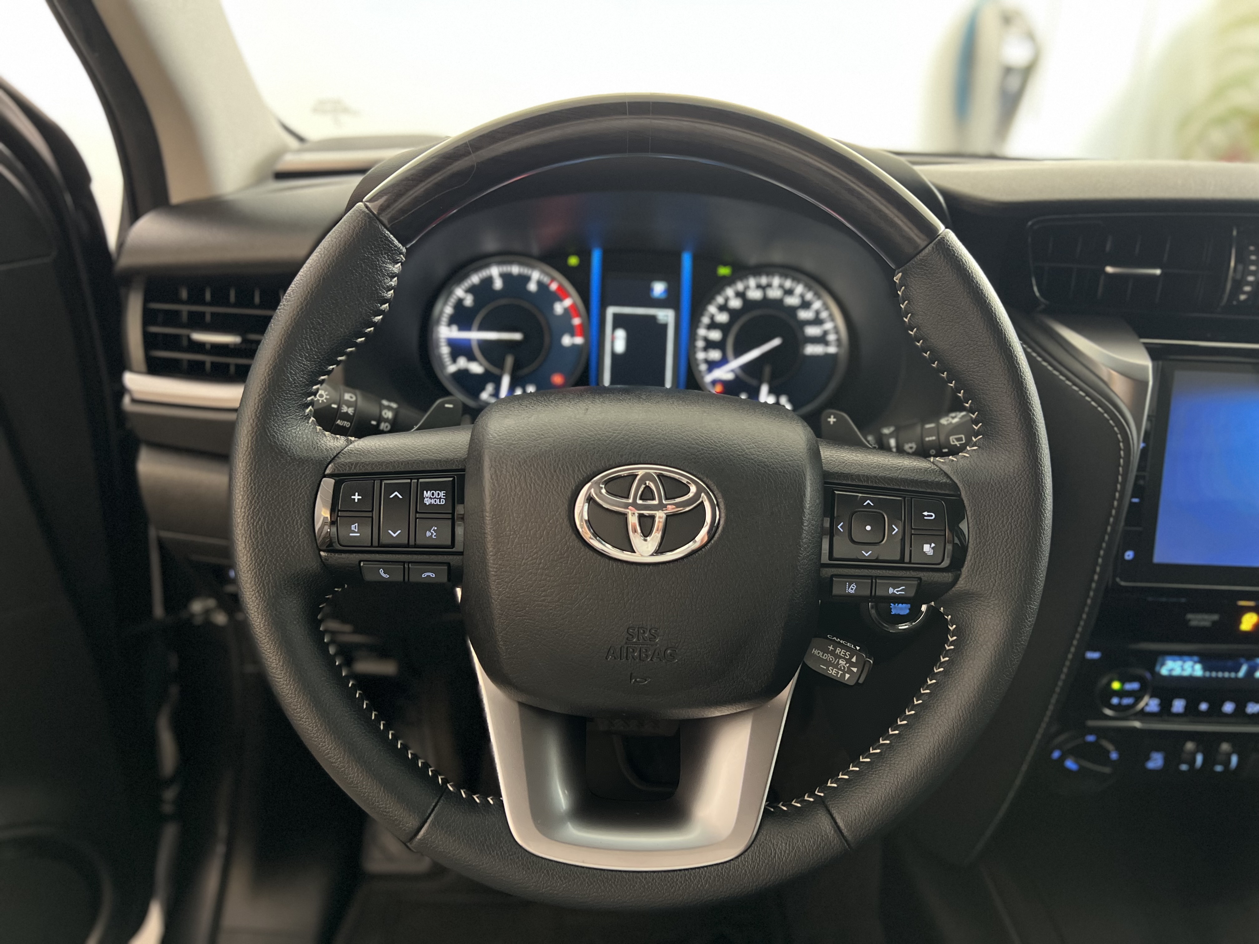 696-7c2ce612-b4df-4521-96f0-84fa32191204