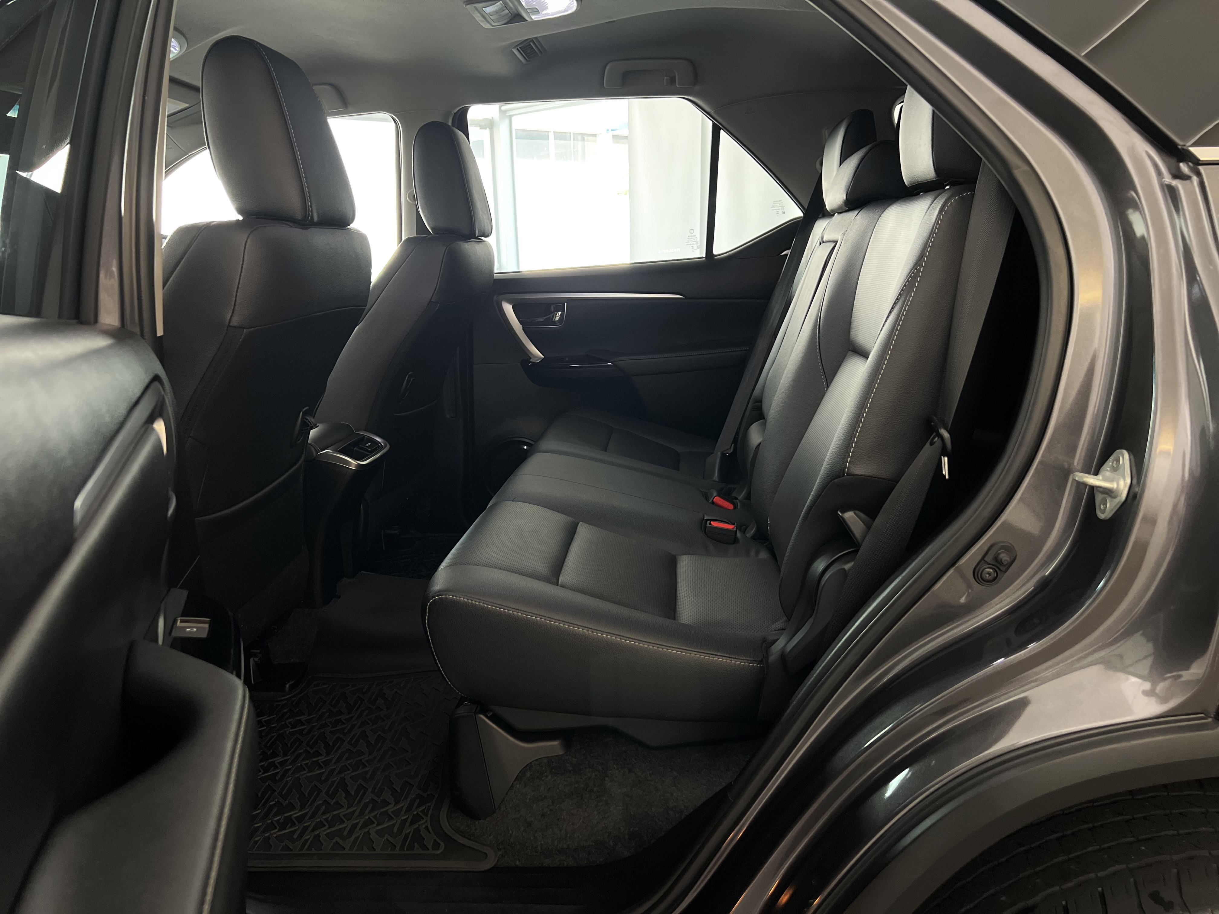 696-7c2ce612-b4df-4521-96f0-84fa32191204