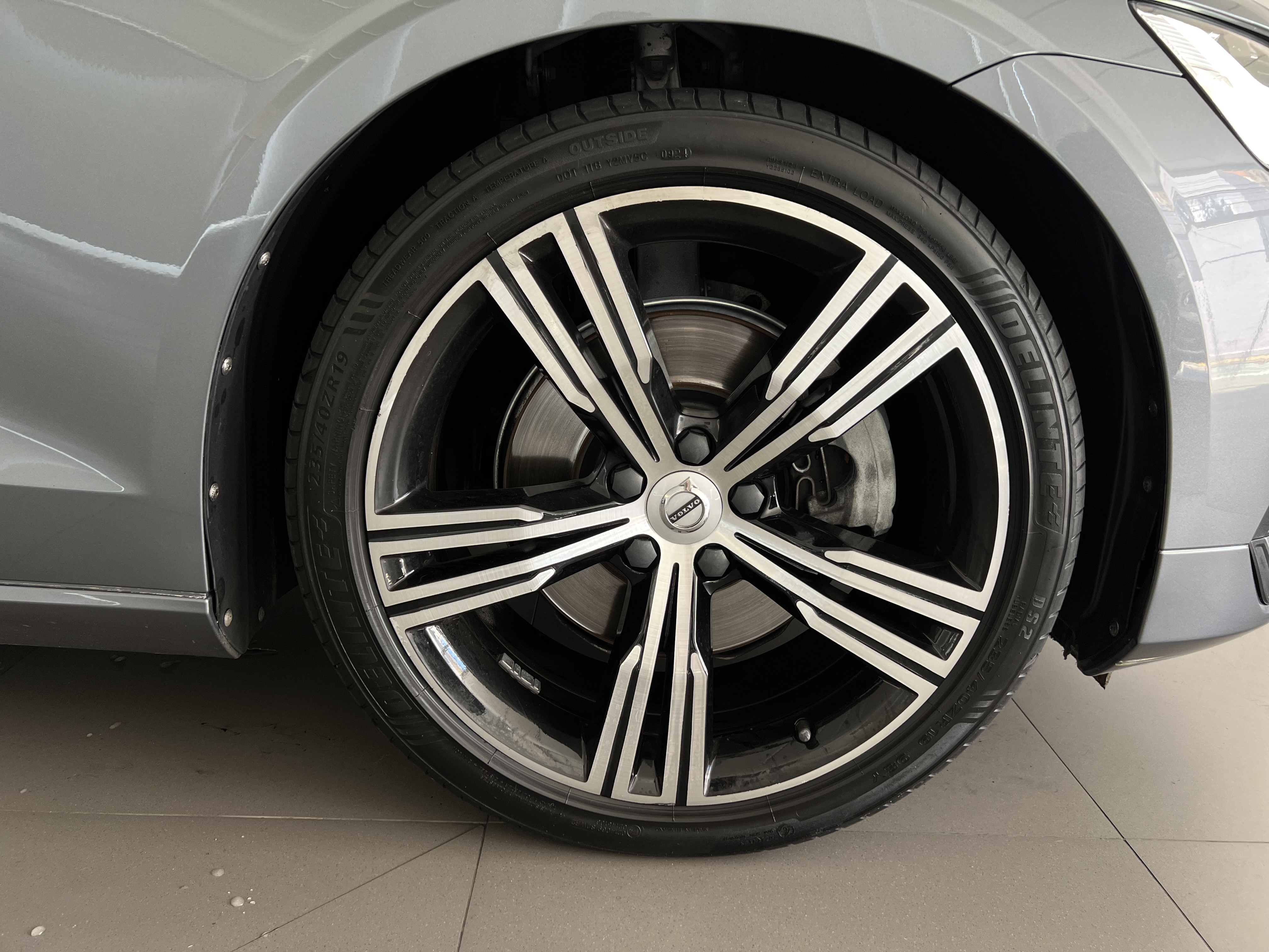 697-a0e72cef-b1cb-4705-8096-cd9799245a5e