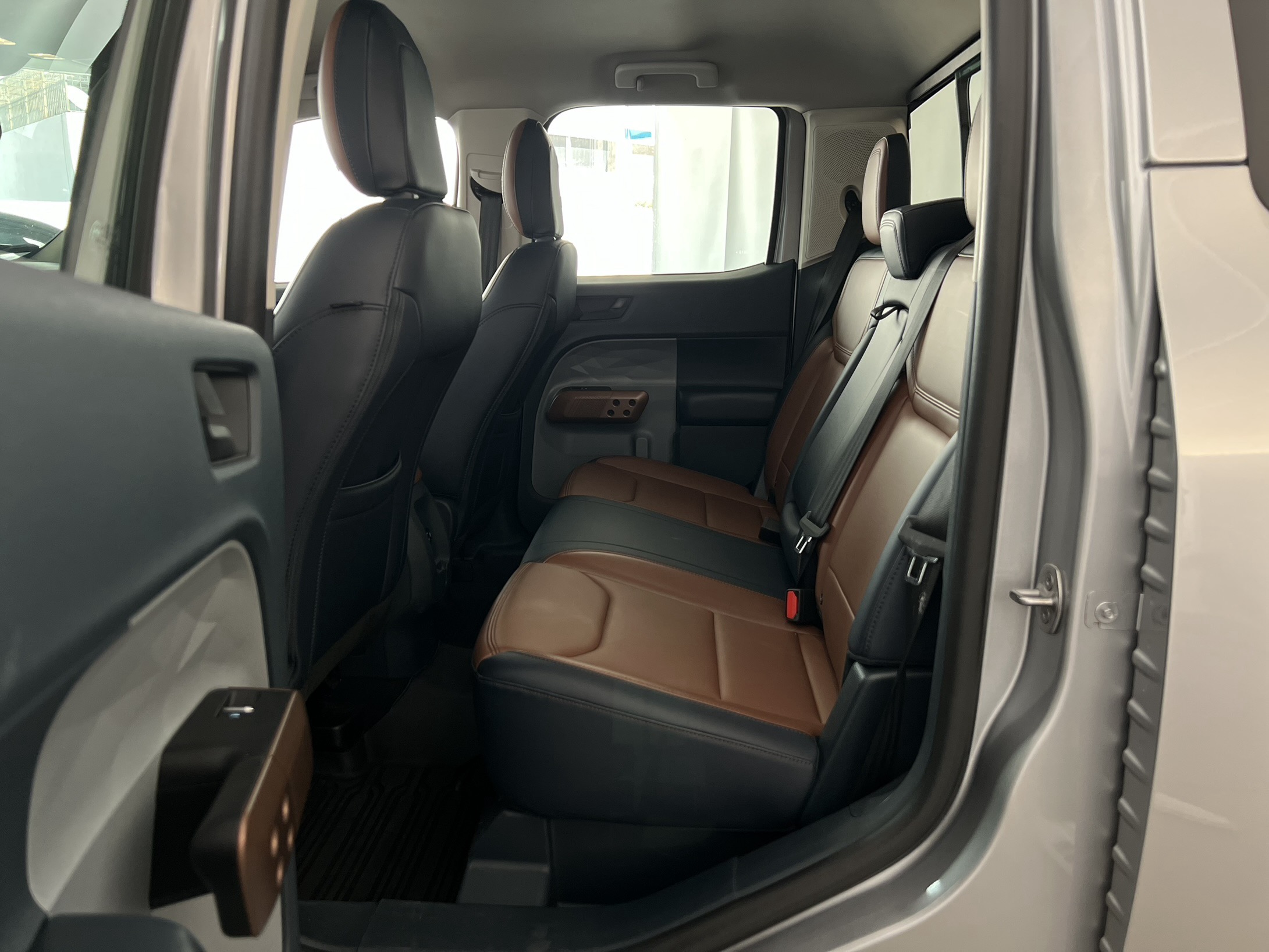 706-ae2d3e57-b899-4764-aa94-fc462df84985