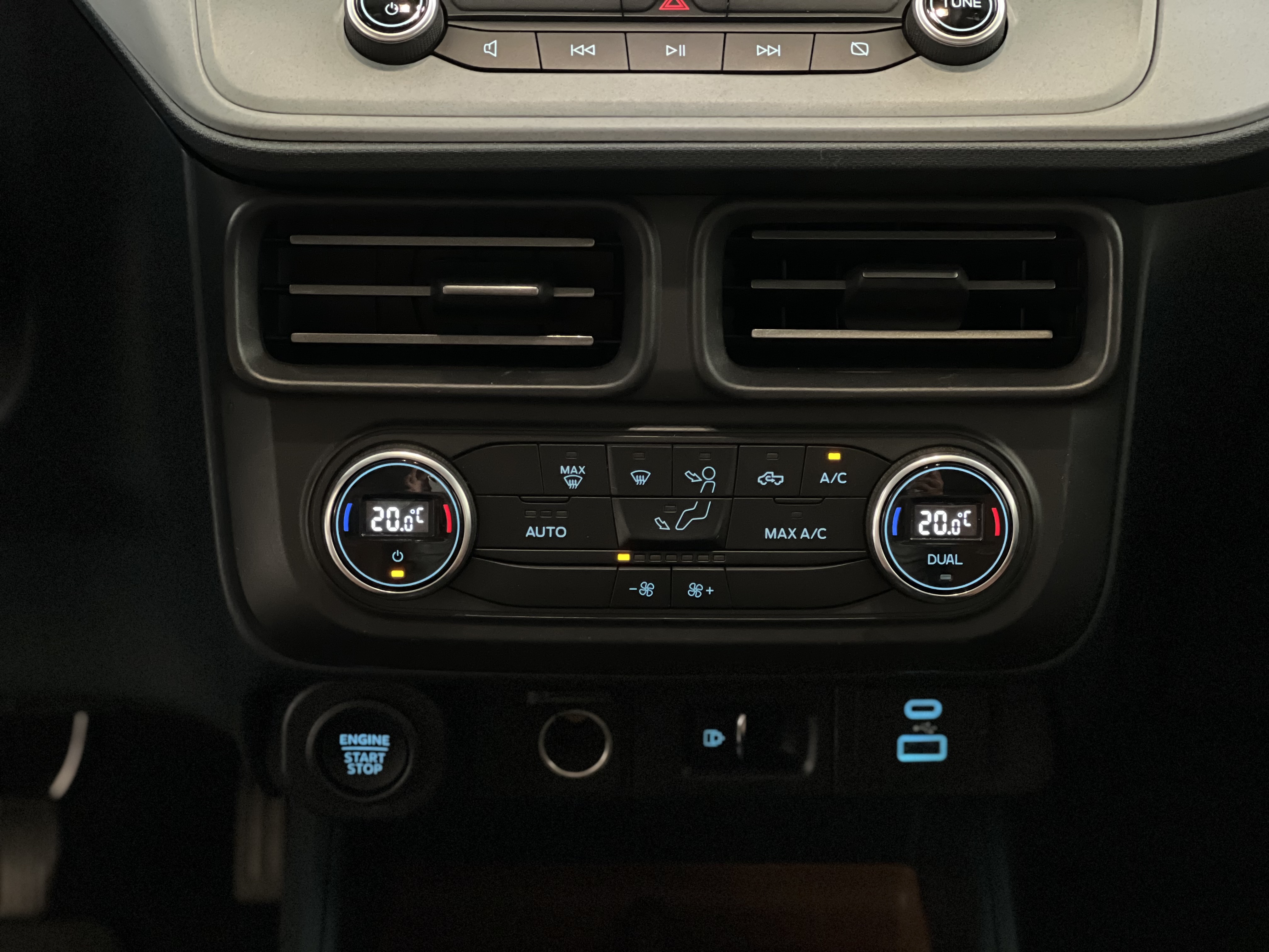 706-ae2d3e57-b899-4764-aa94-fc462df84985