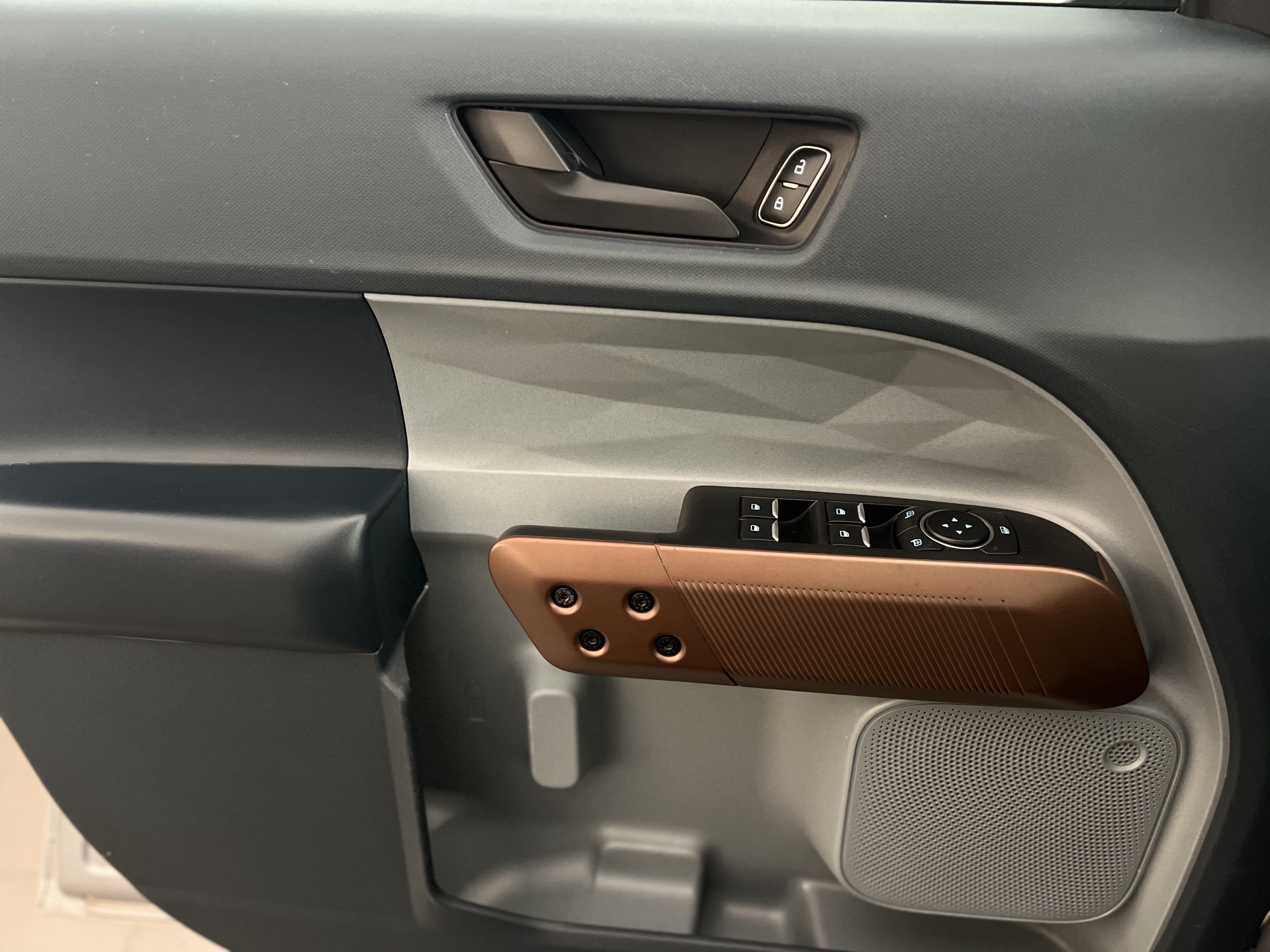 706-ae2d3e57-b899-4764-aa94-fc462df84985