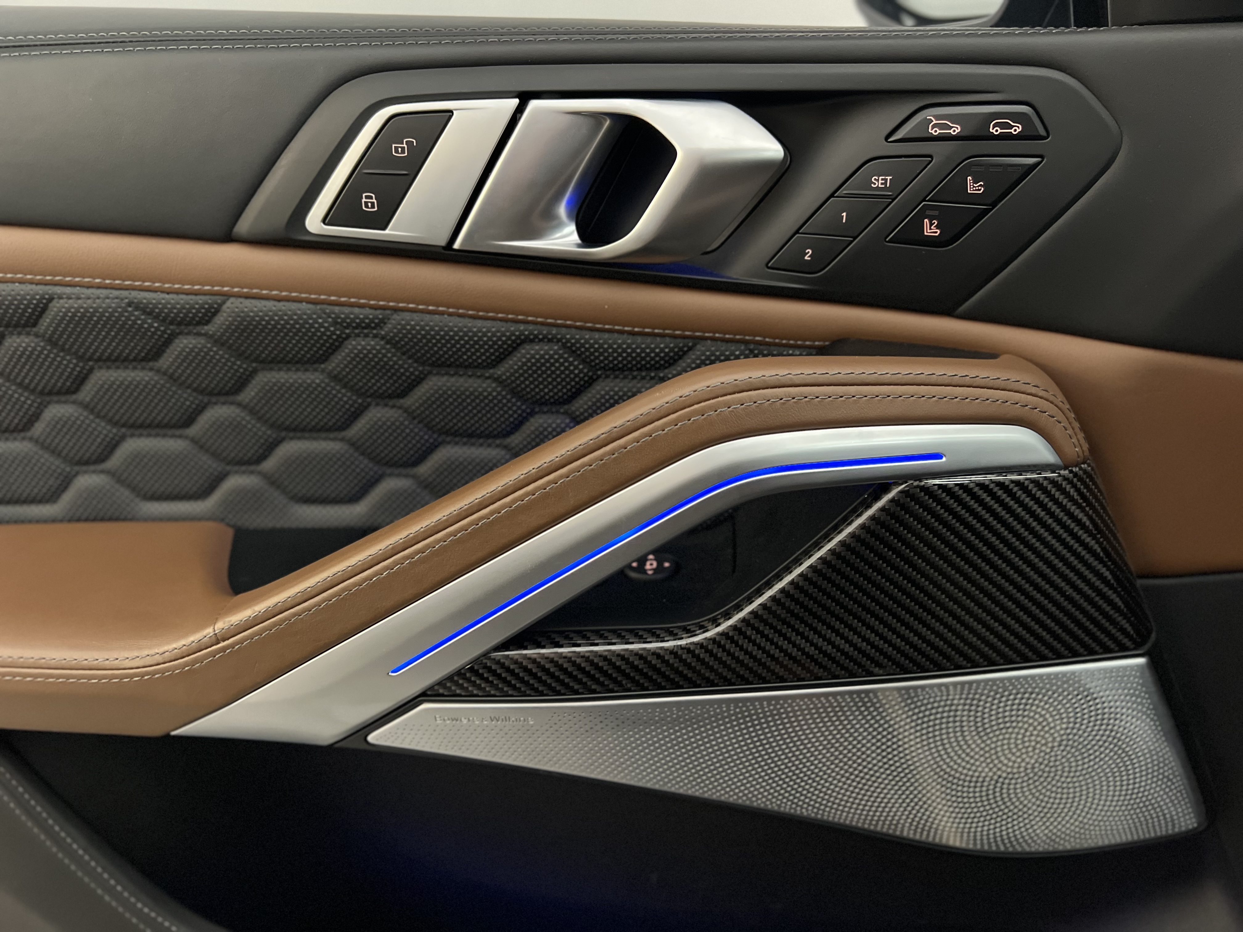 633-c025216c-ebdd-47b4-8700-3481761f054f