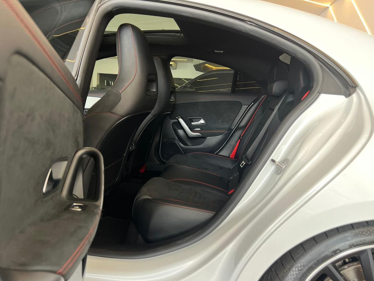 687-e0a3f431-d7d0-4e28-8d6f-7637988b7b16