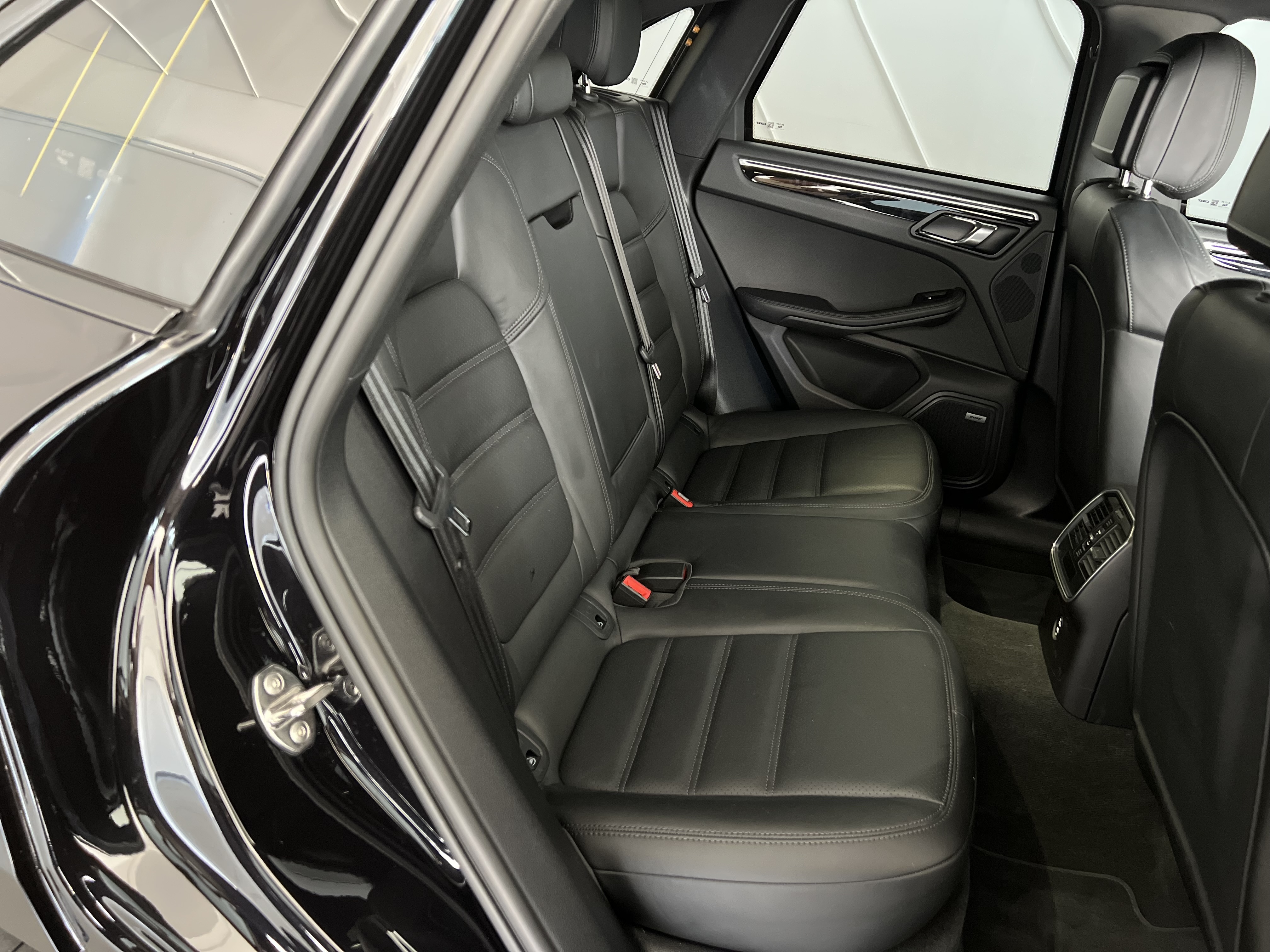 640-f4a55a85-3fe2-4971-b5f6-6bb347380552