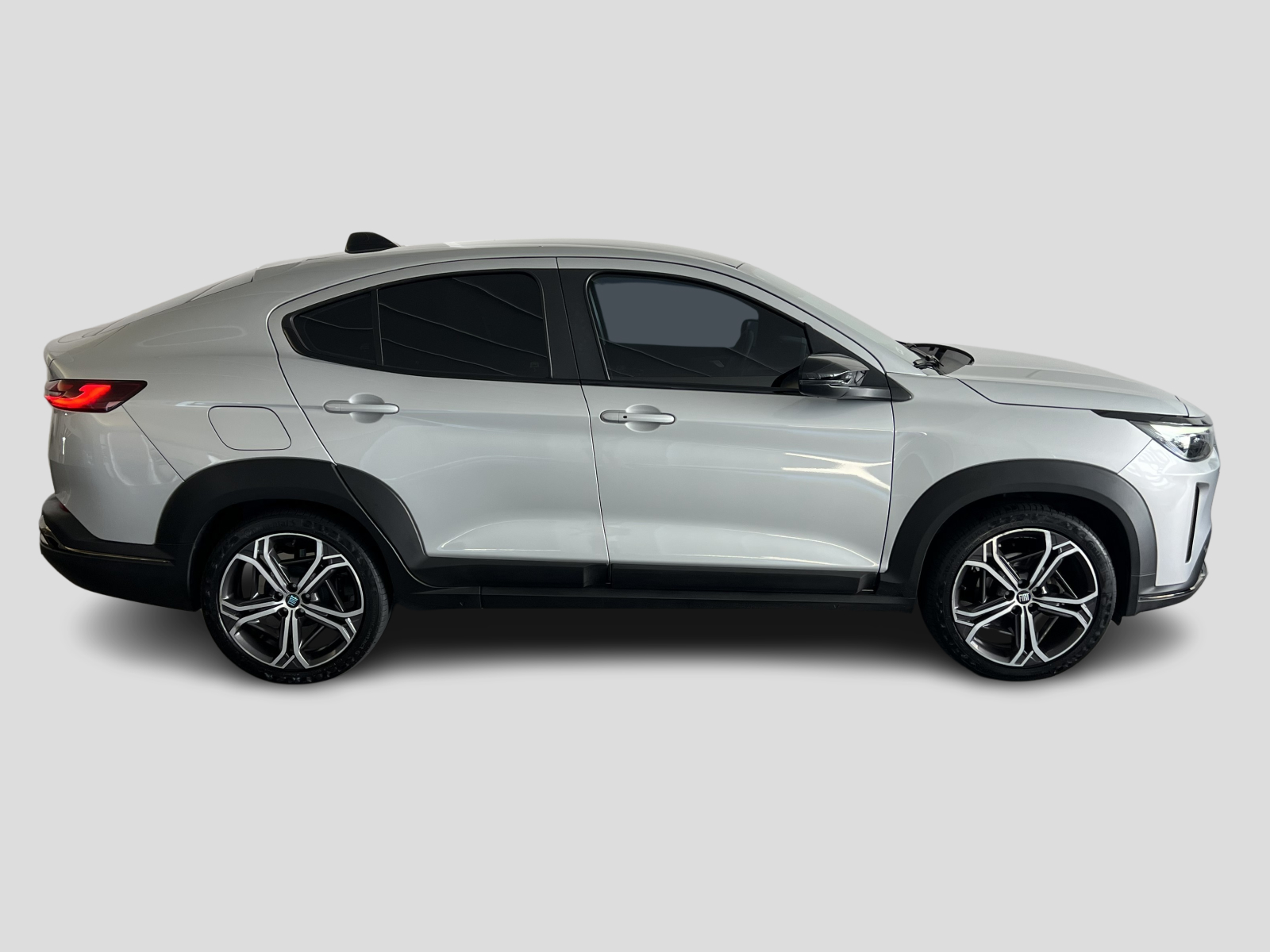 695-f4ddcdbc-18da-485a-862b-aab94a76bcfc