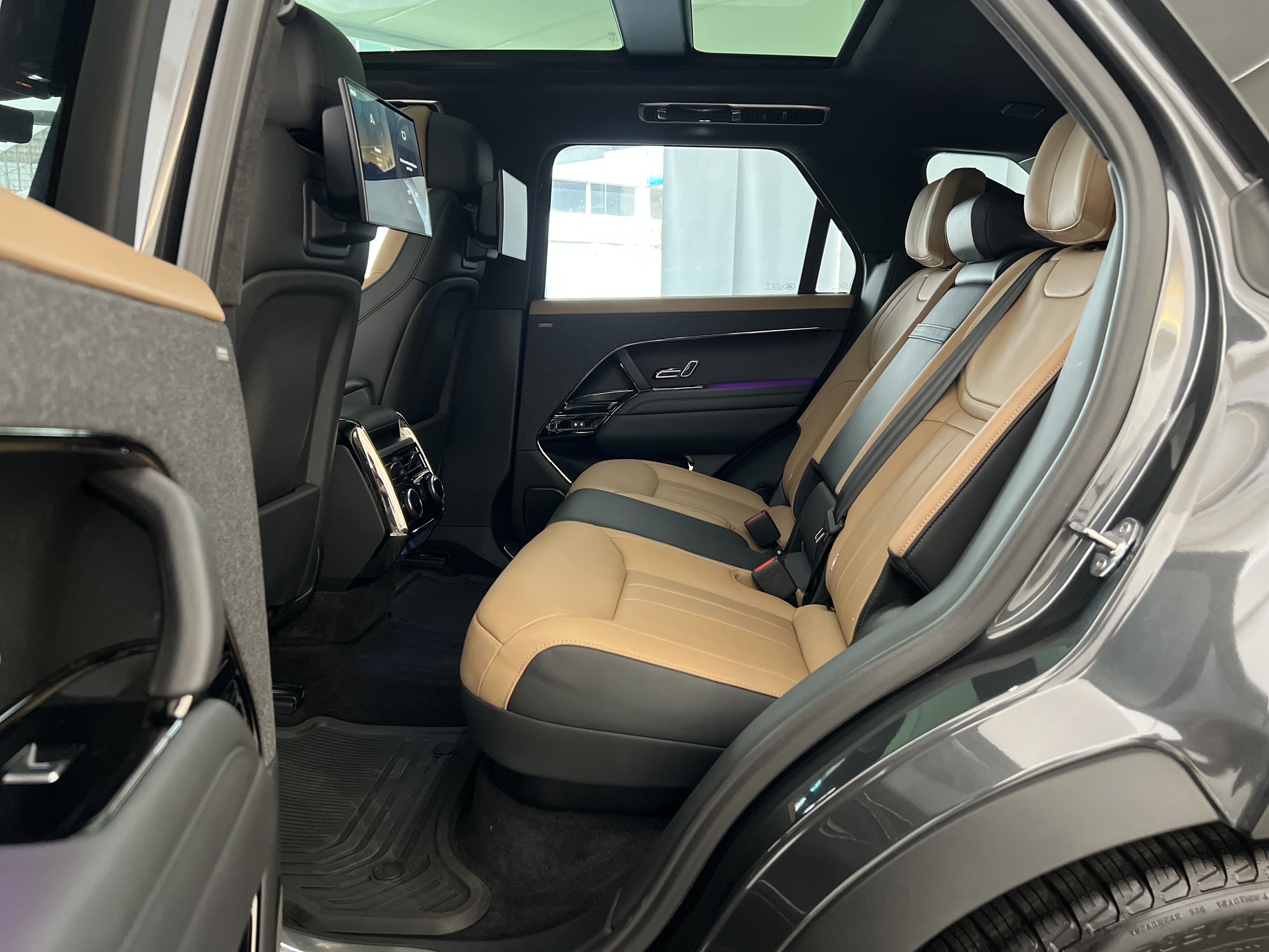 673-015a8b88-43b9-4fe8-b269-66e5d0f27f83