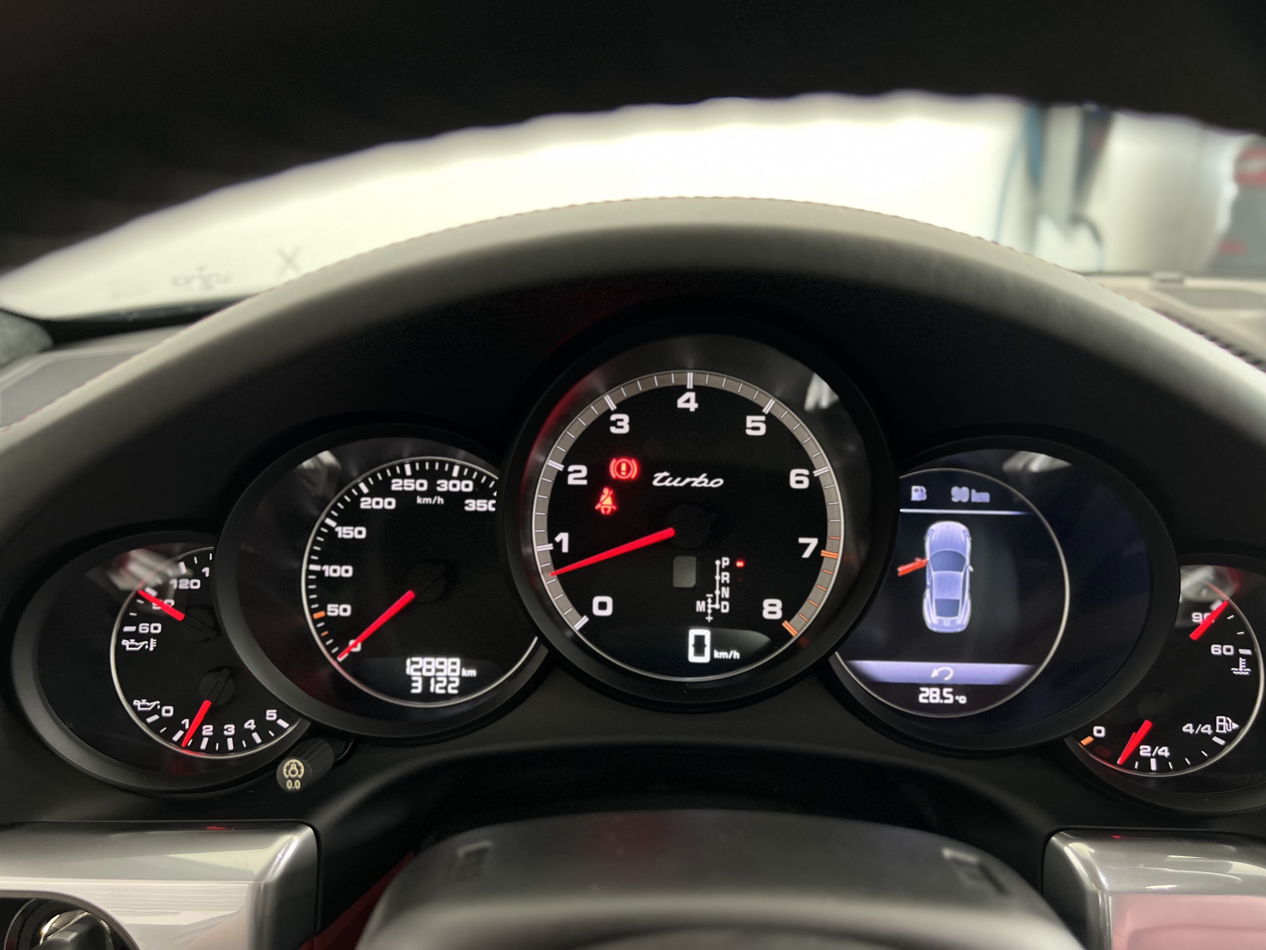 598-1813cb34-ecca-4012-b997-45752c365544