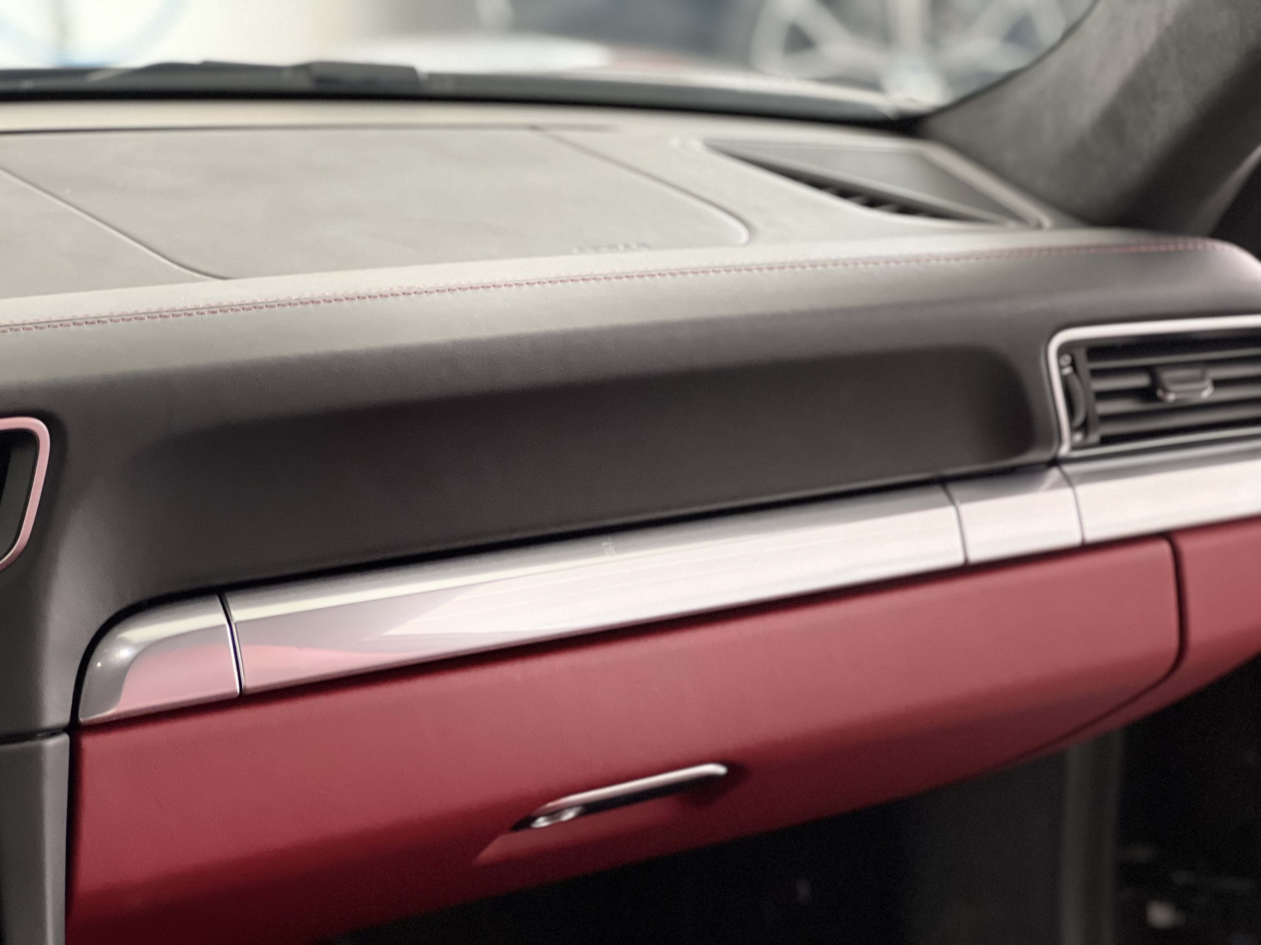 598-1813cb34-ecca-4012-b997-45752c365544