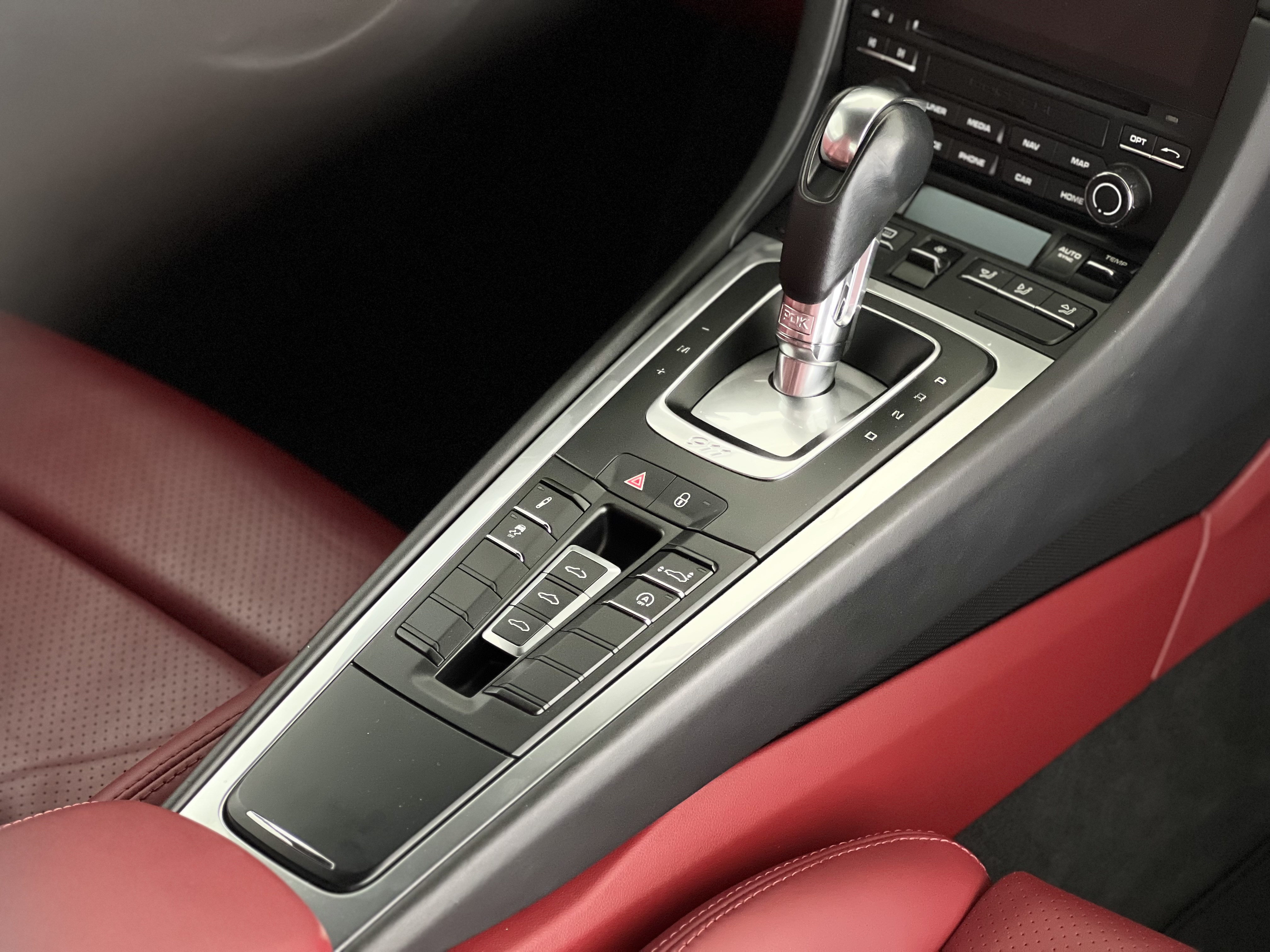 598-1813cb34-ecca-4012-b997-45752c365544