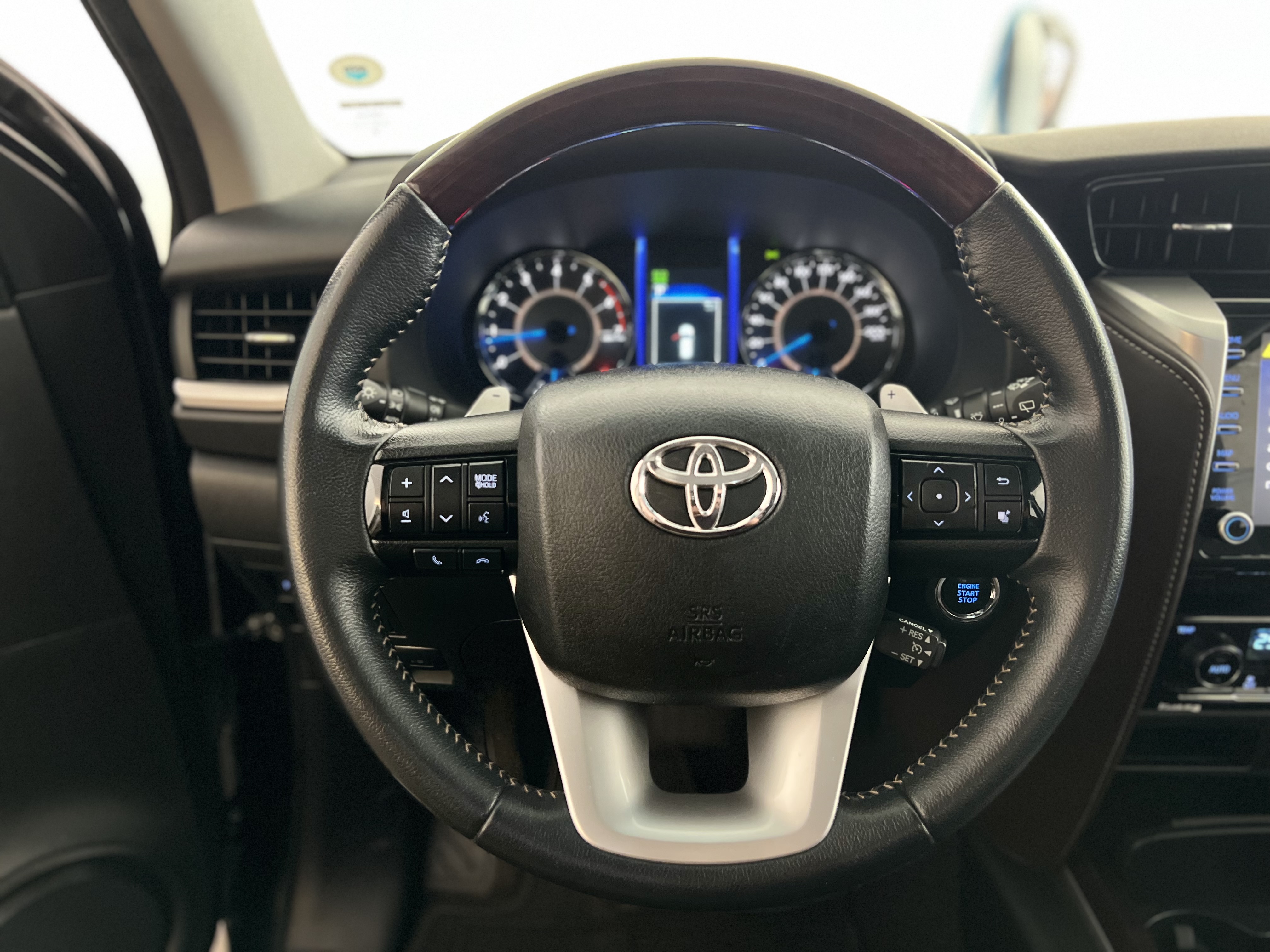 624-279a5227-df00-4ffe-b1c1-825fb71229c7