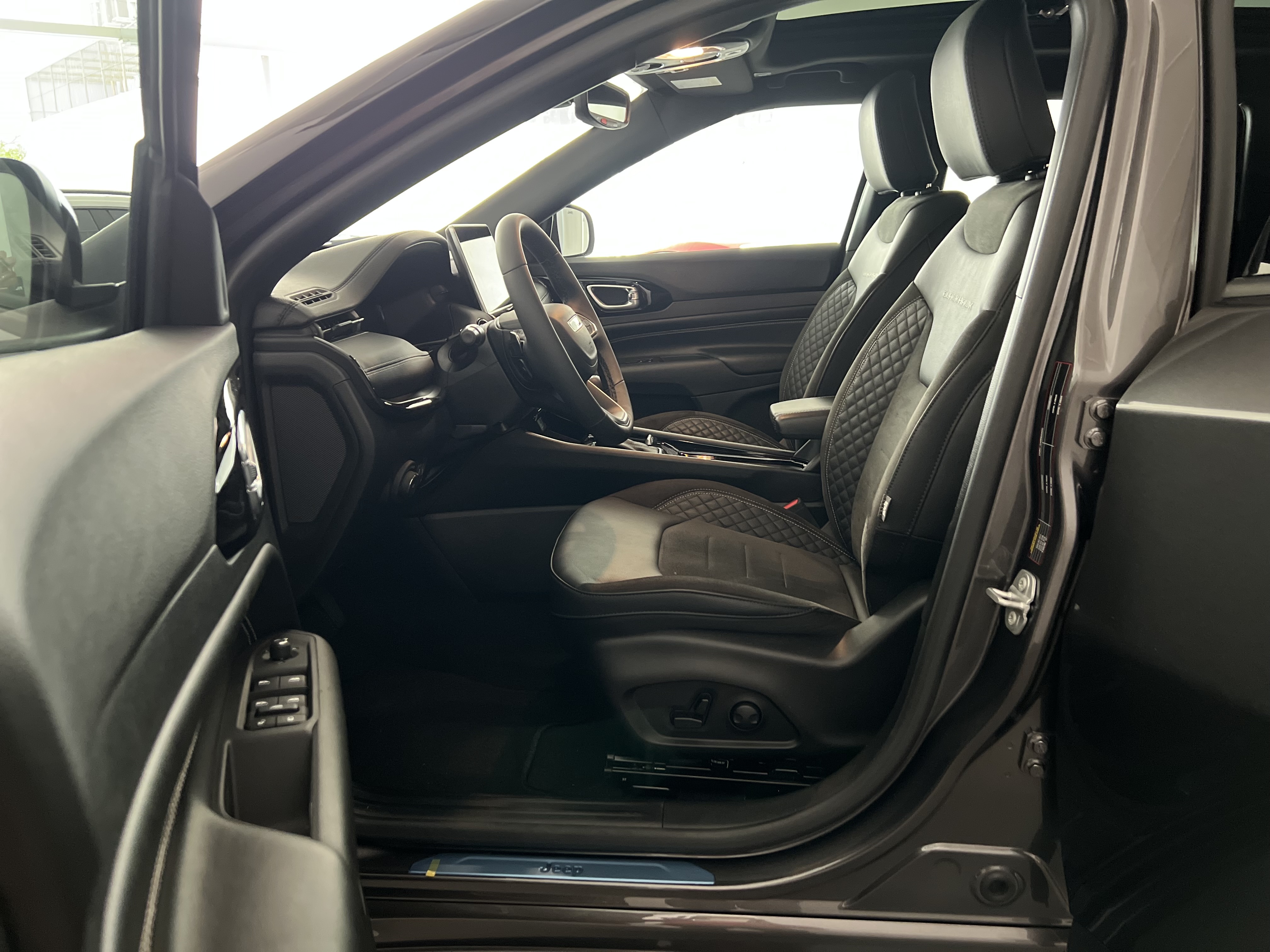 615-349b216c-39fa-4fe7-90af-c4910ed02695