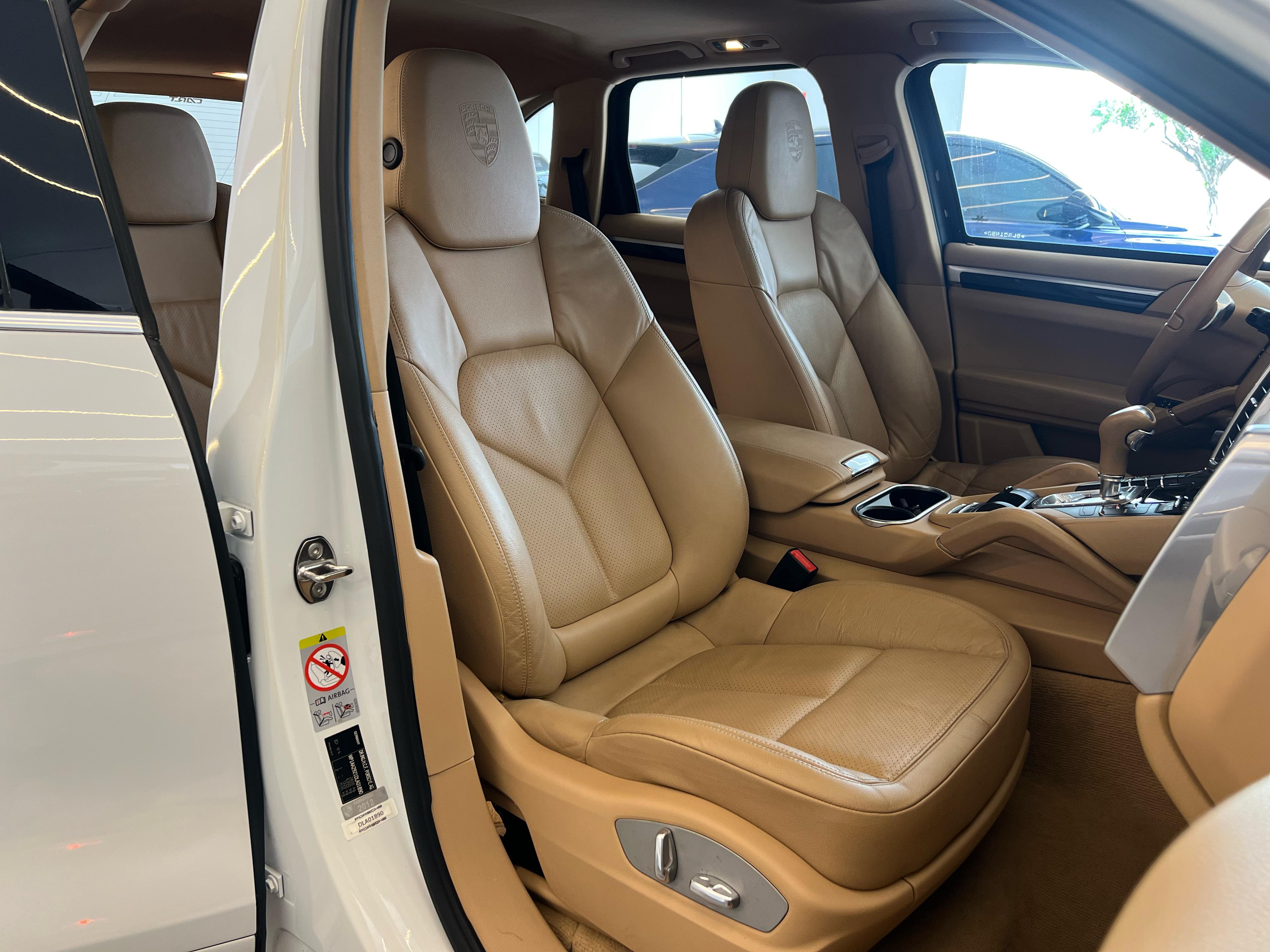 704-5030dc6f-8224-4a75-a19b-60b01974f6f5