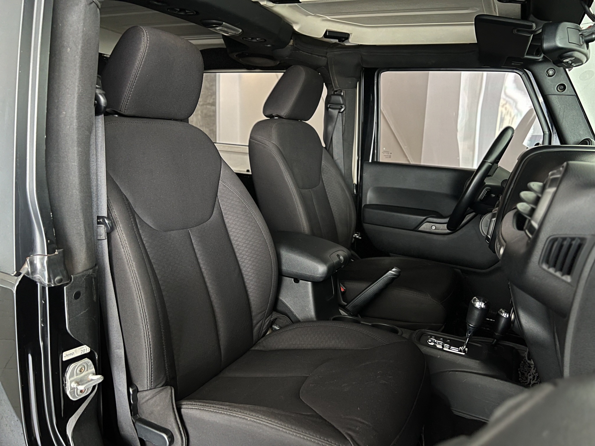 714-521a8865-d78c-4353-811f-53ad47fae02f