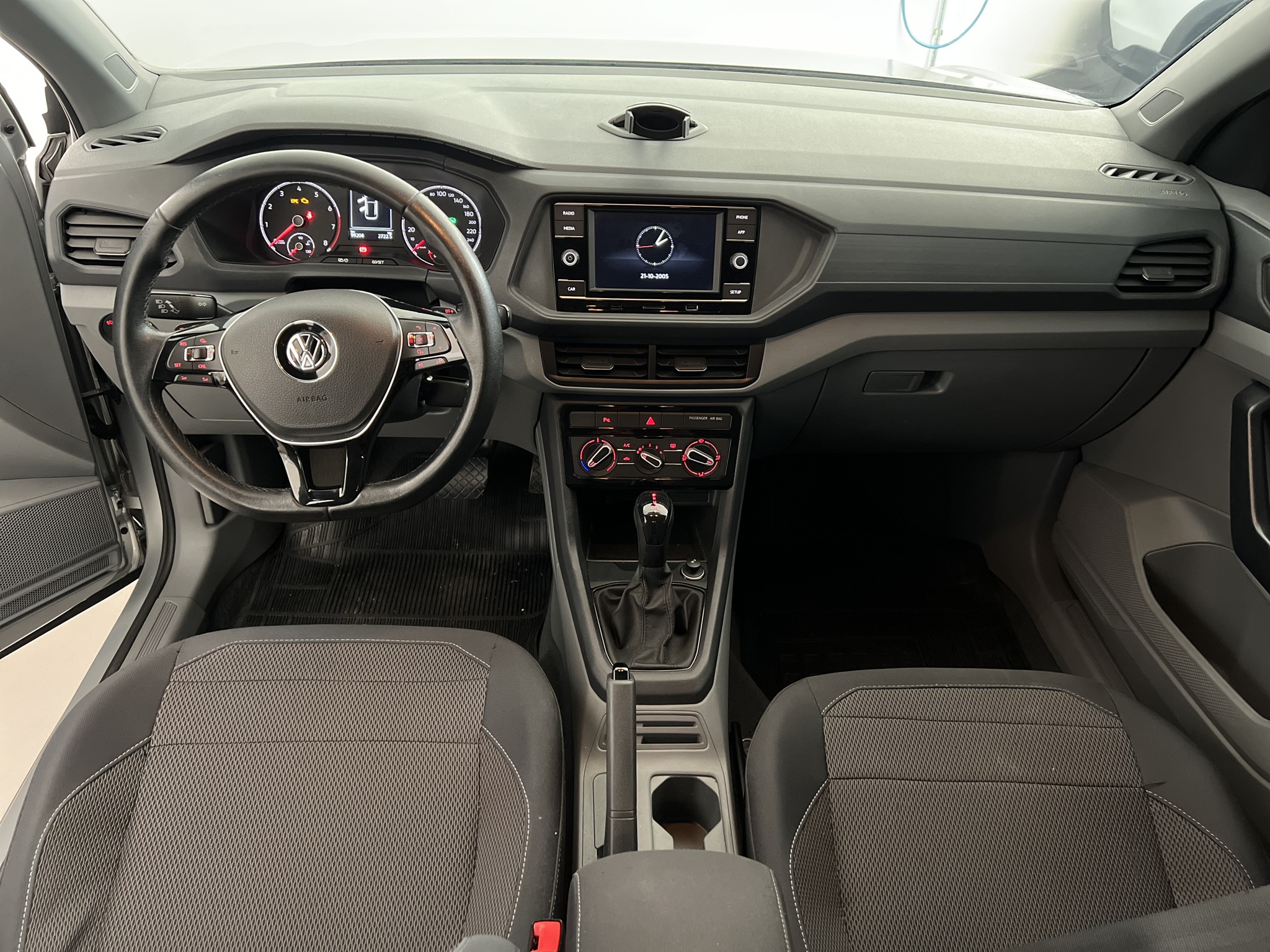 608-56ce2932-00c0-4de9-b728-17124cb1d307