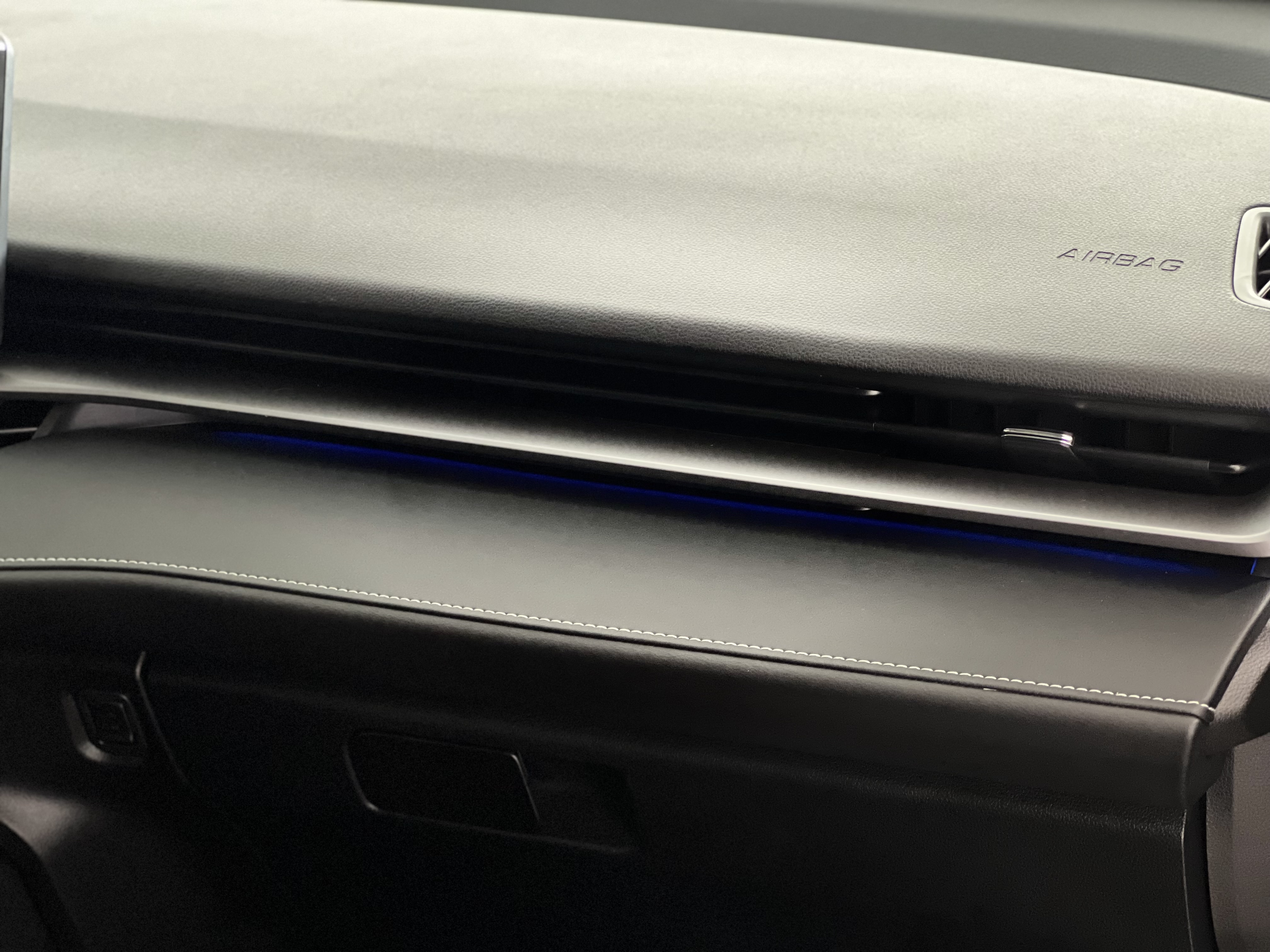 652-5e3fe192-ecce-49bf-8853-61b3436aea05