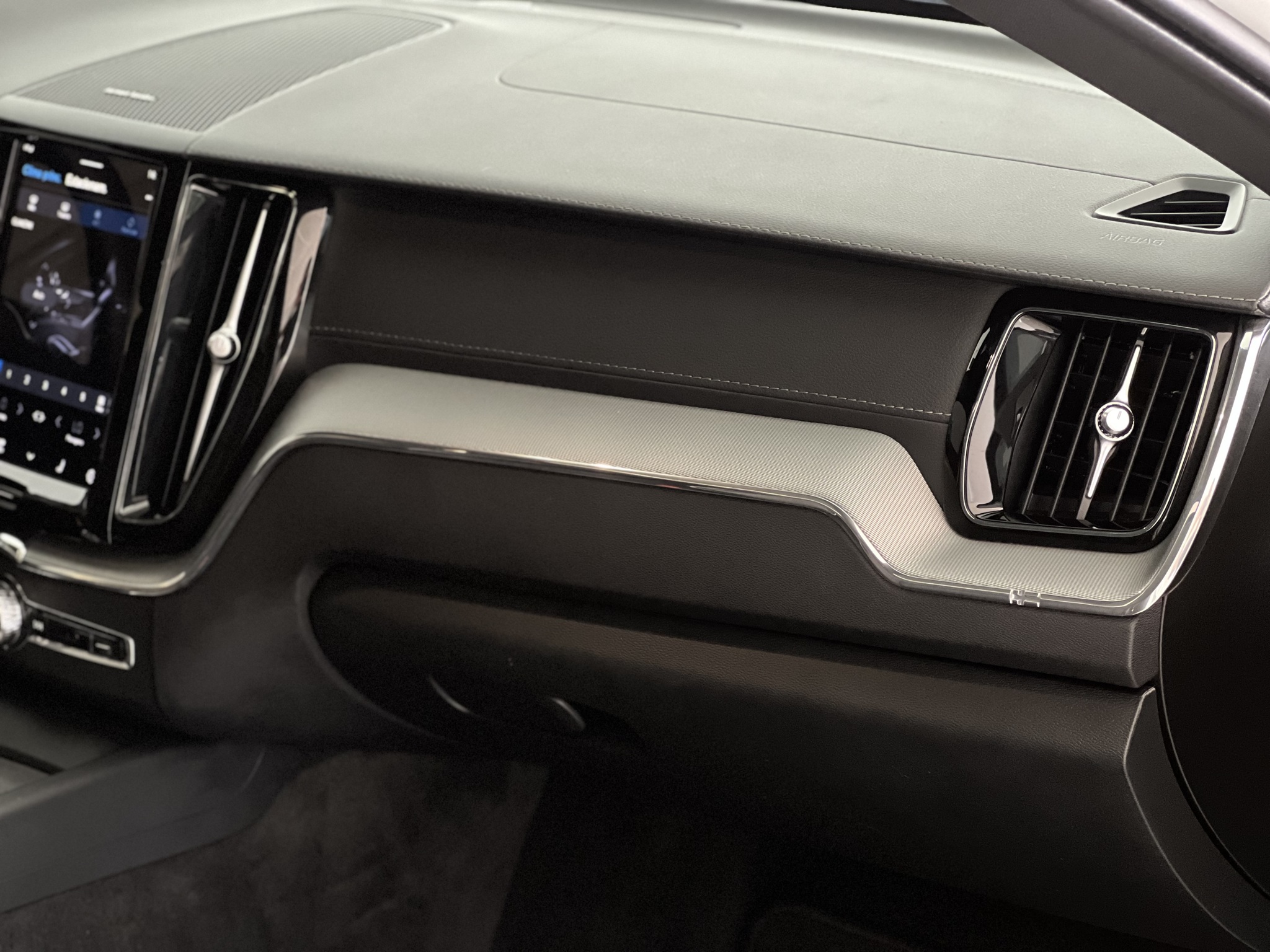 651-6266178a-ad49-4950-a50e-d209bb0d0072