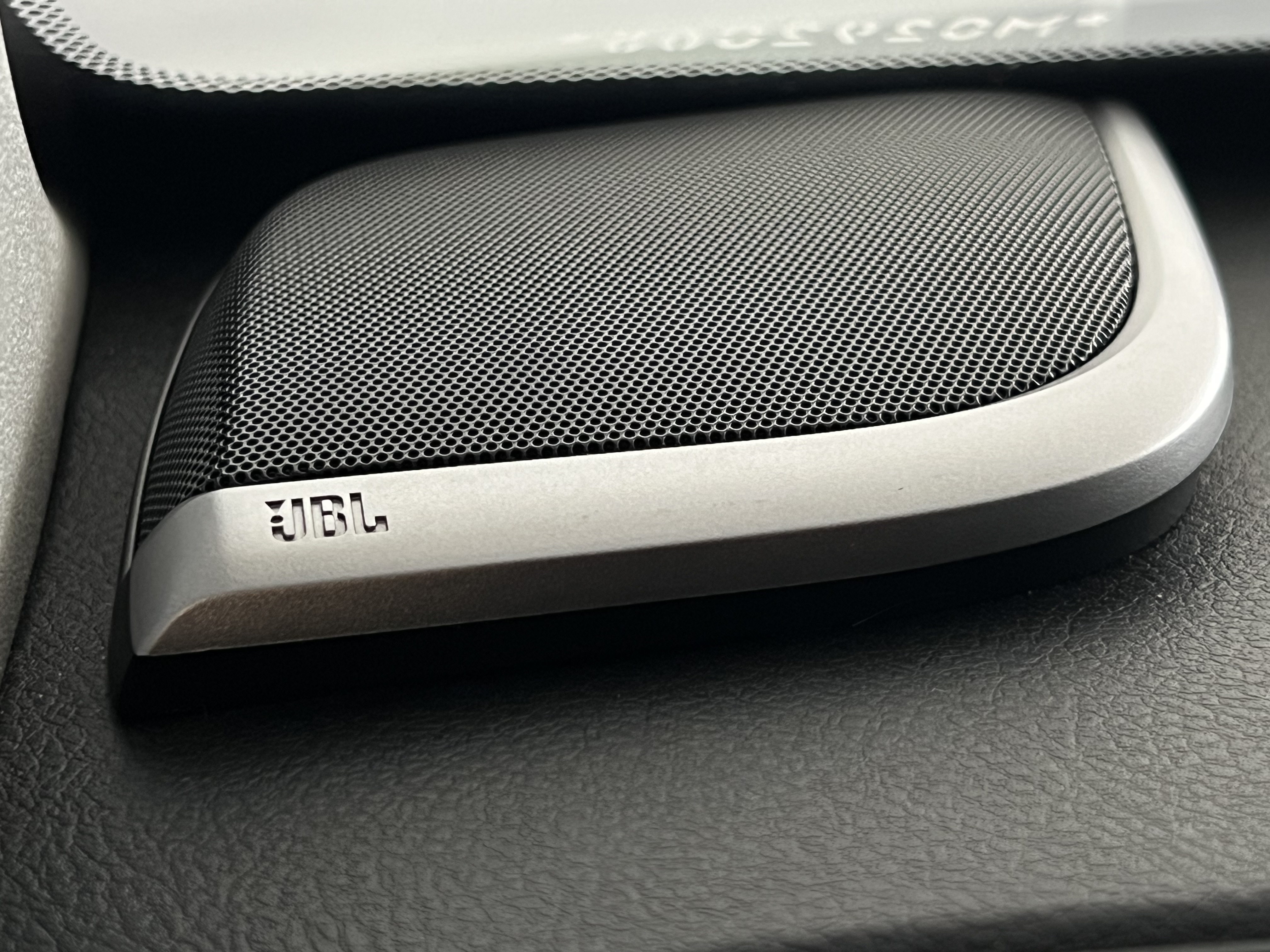 649-69430fc8-cbf7-4e52-bc73-8a73ba0bd39d