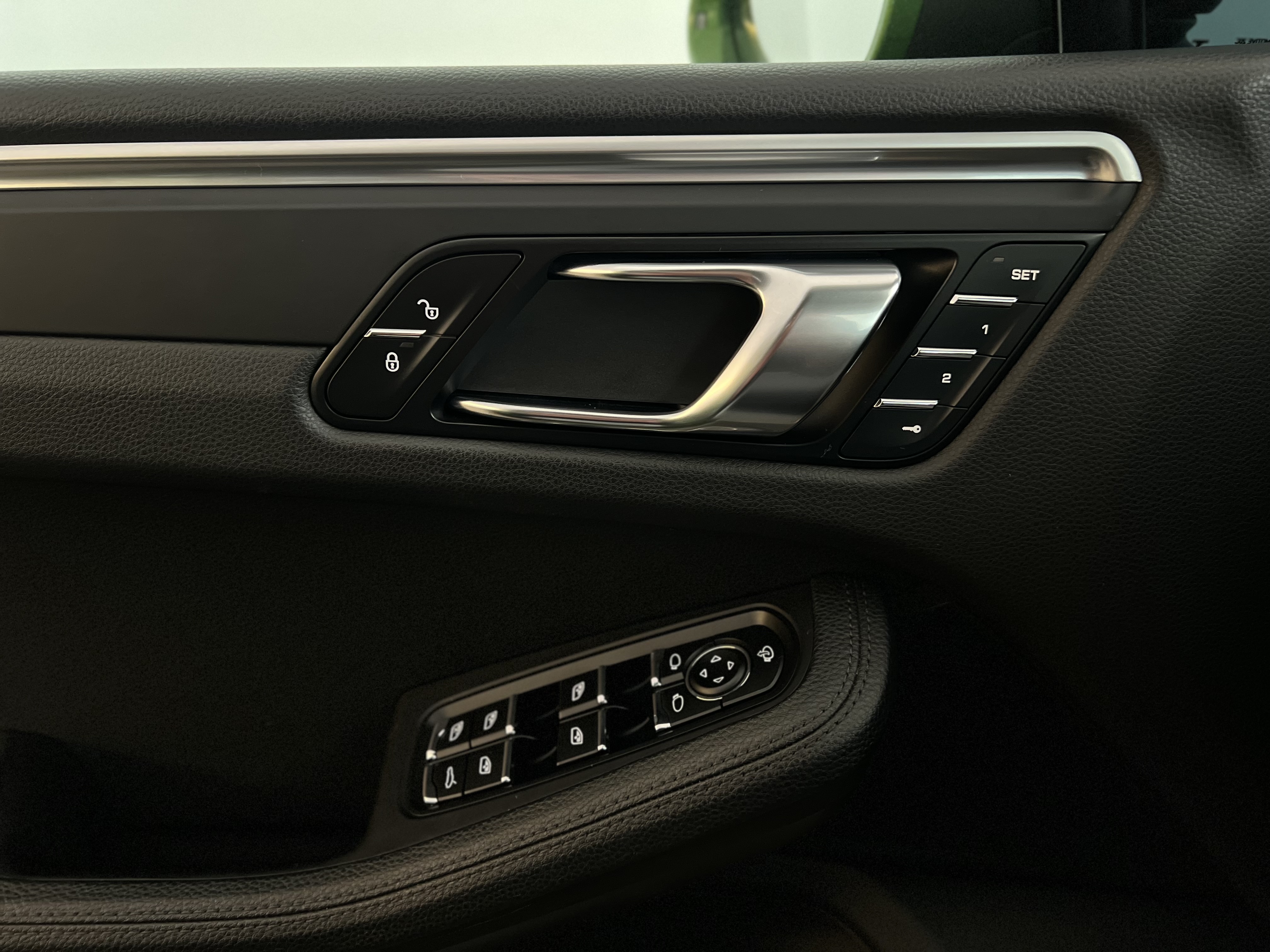 689-6fe6ea89-cf51-4013-bfc6-00ba1f33961e