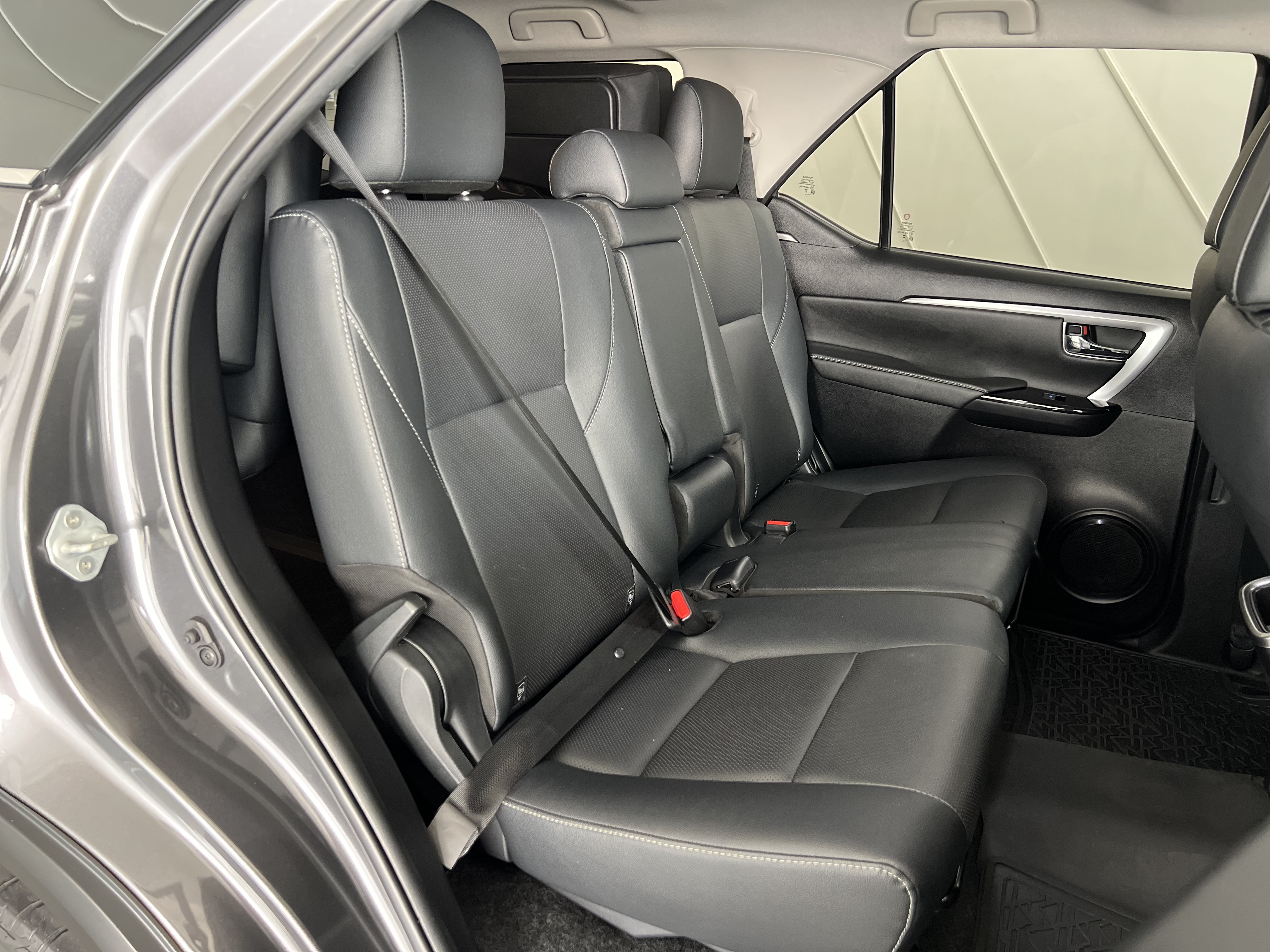 696-7c2ce612-b4df-4521-96f0-84fa32191204