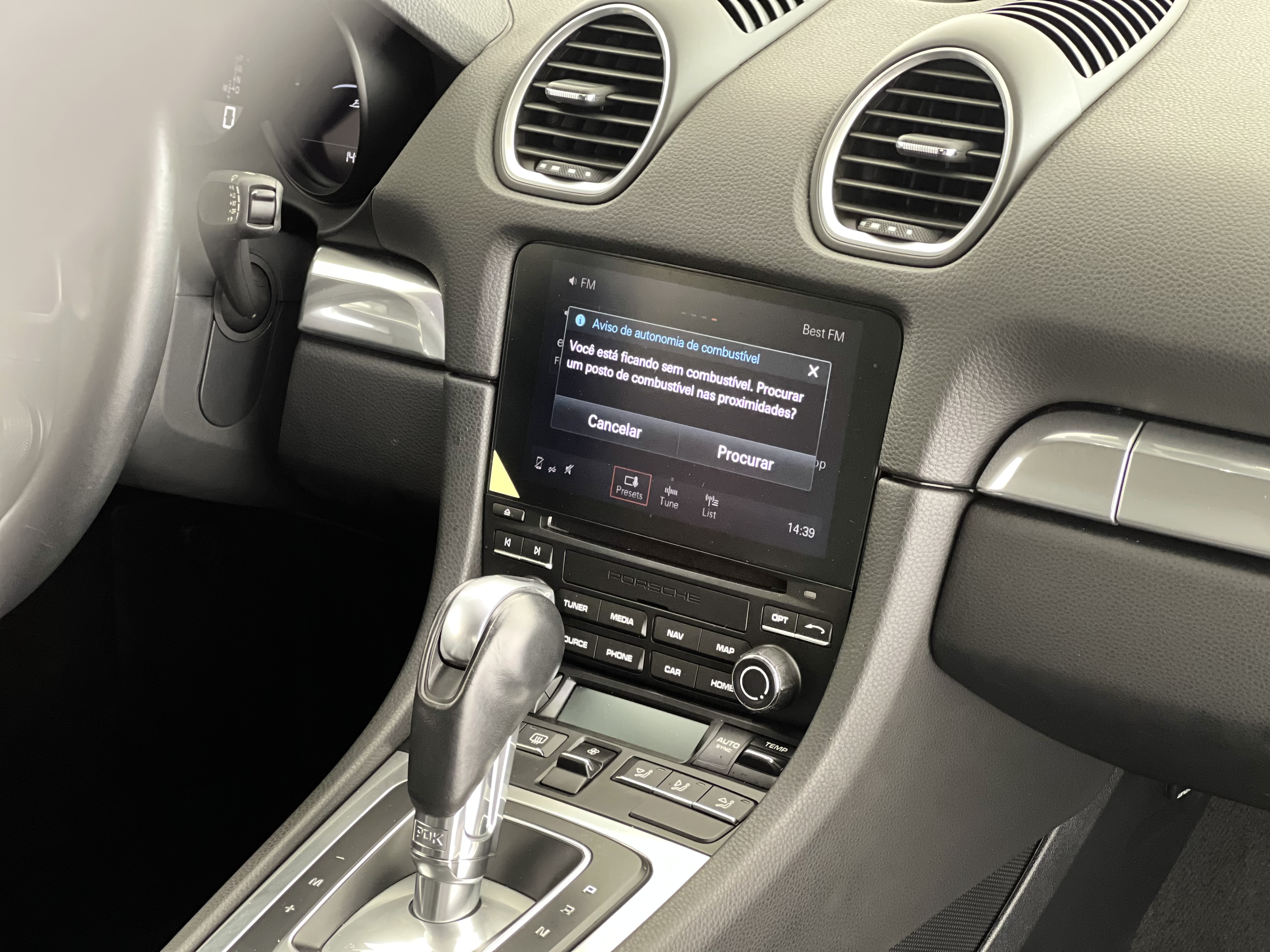 694-94d665bf-fde9-4375-bf26-6c8b3ba35634