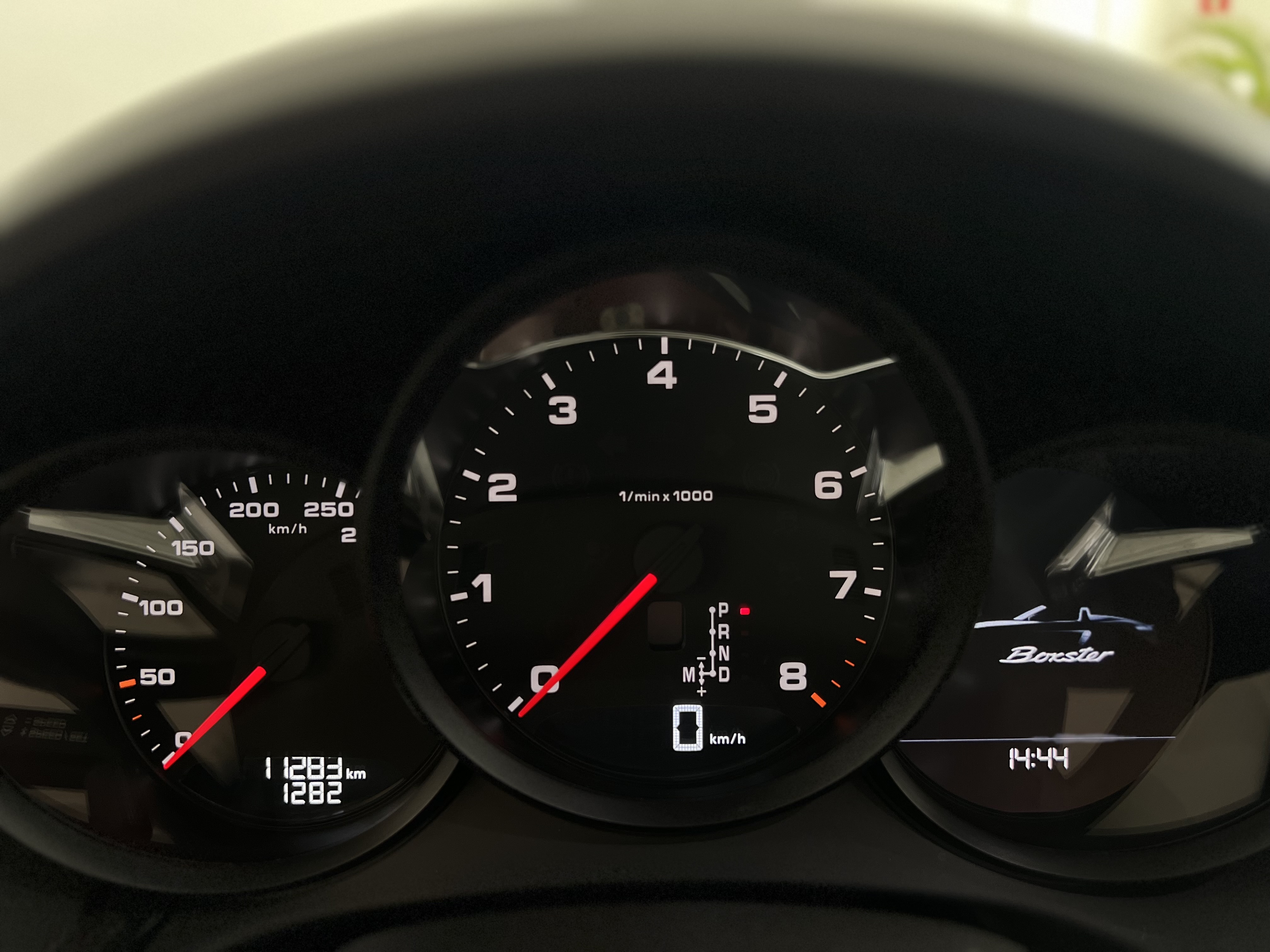 694-94d665bf-fde9-4375-bf26-6c8b3ba35634