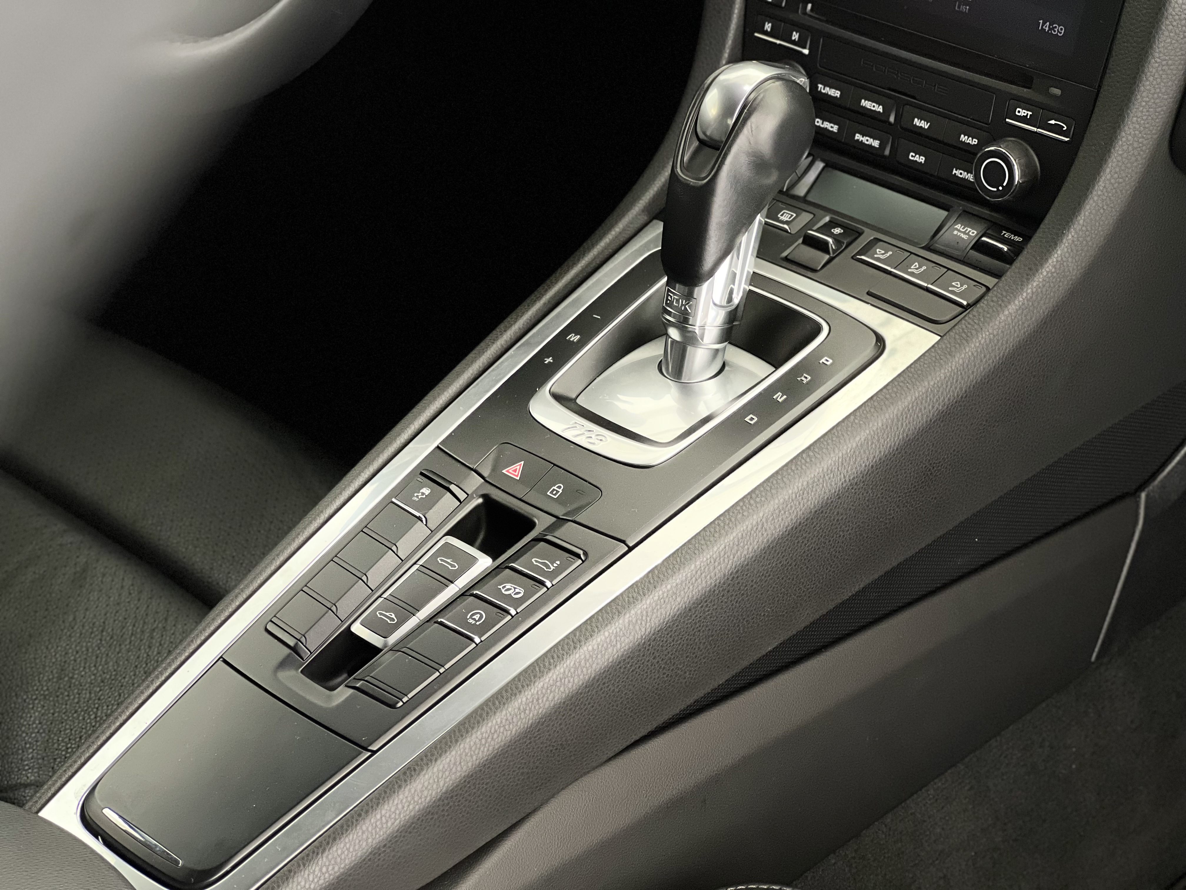 694-94d665bf-fde9-4375-bf26-6c8b3ba35634