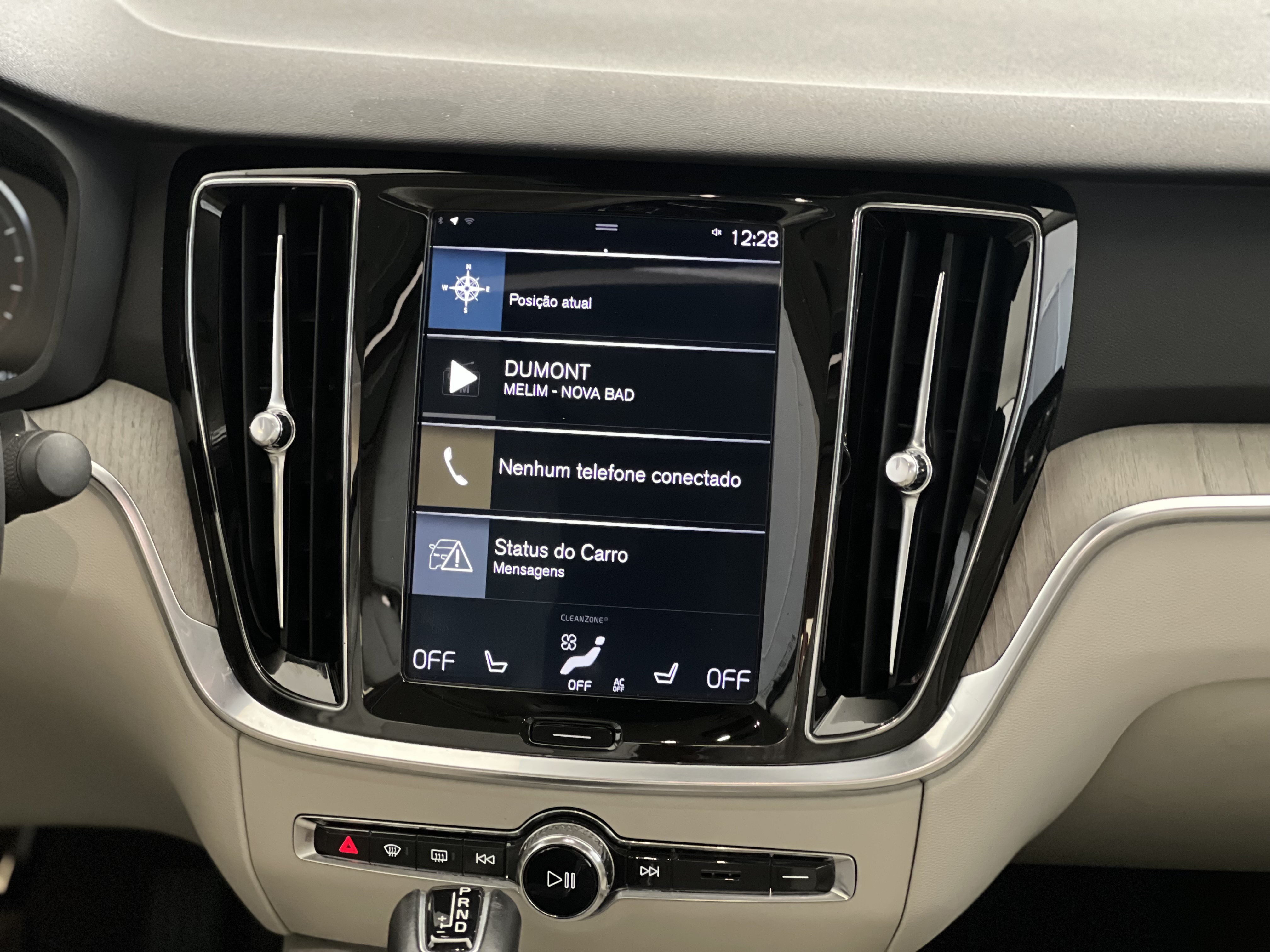 697-a0e72cef-b1cb-4705-8096-cd9799245a5e