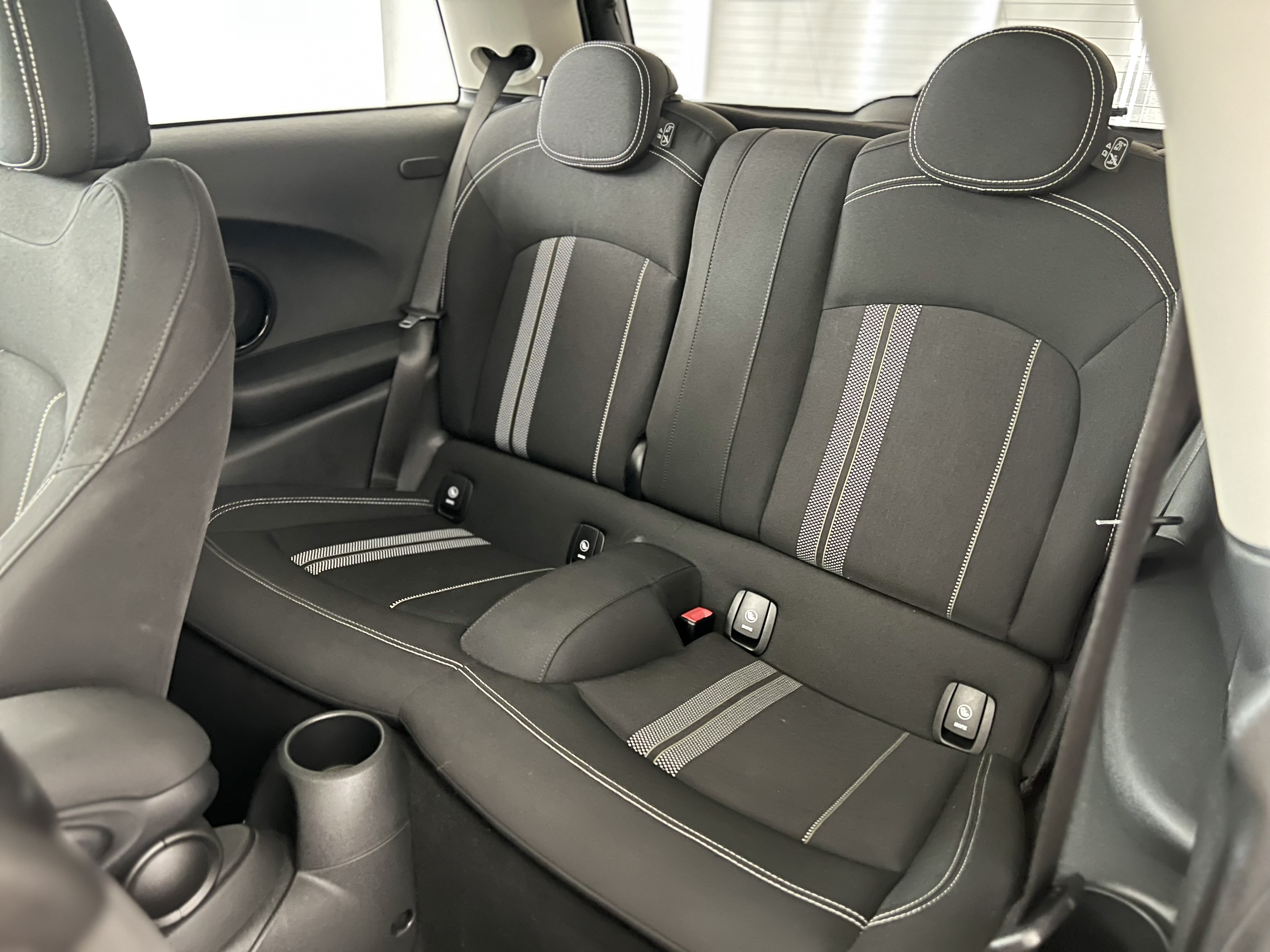 641-a66e37af-2838-4665-bab8-2e78a29d2b9e