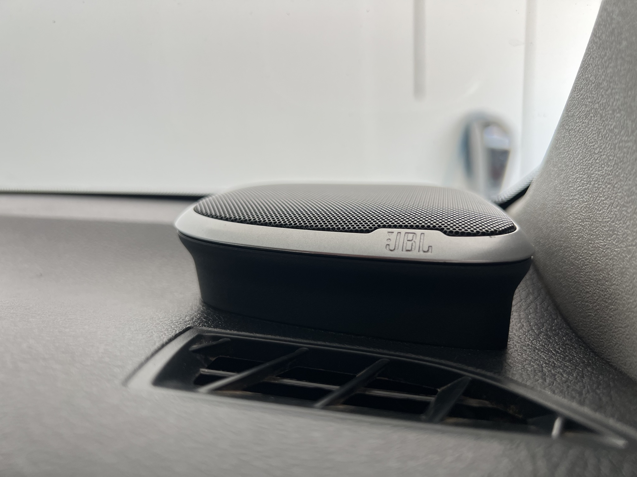 589-a9a29533-3c1f-413c-9ac3-12ec994dd5dc