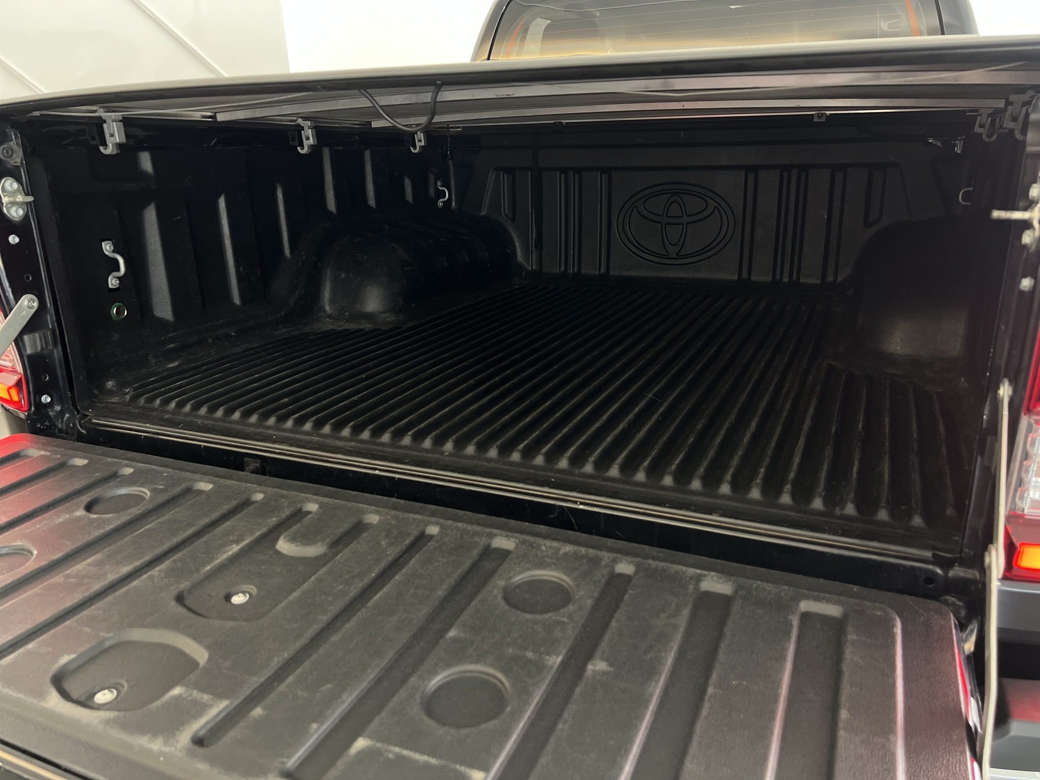 589-a9a29533-3c1f-413c-9ac3-12ec994dd5dc