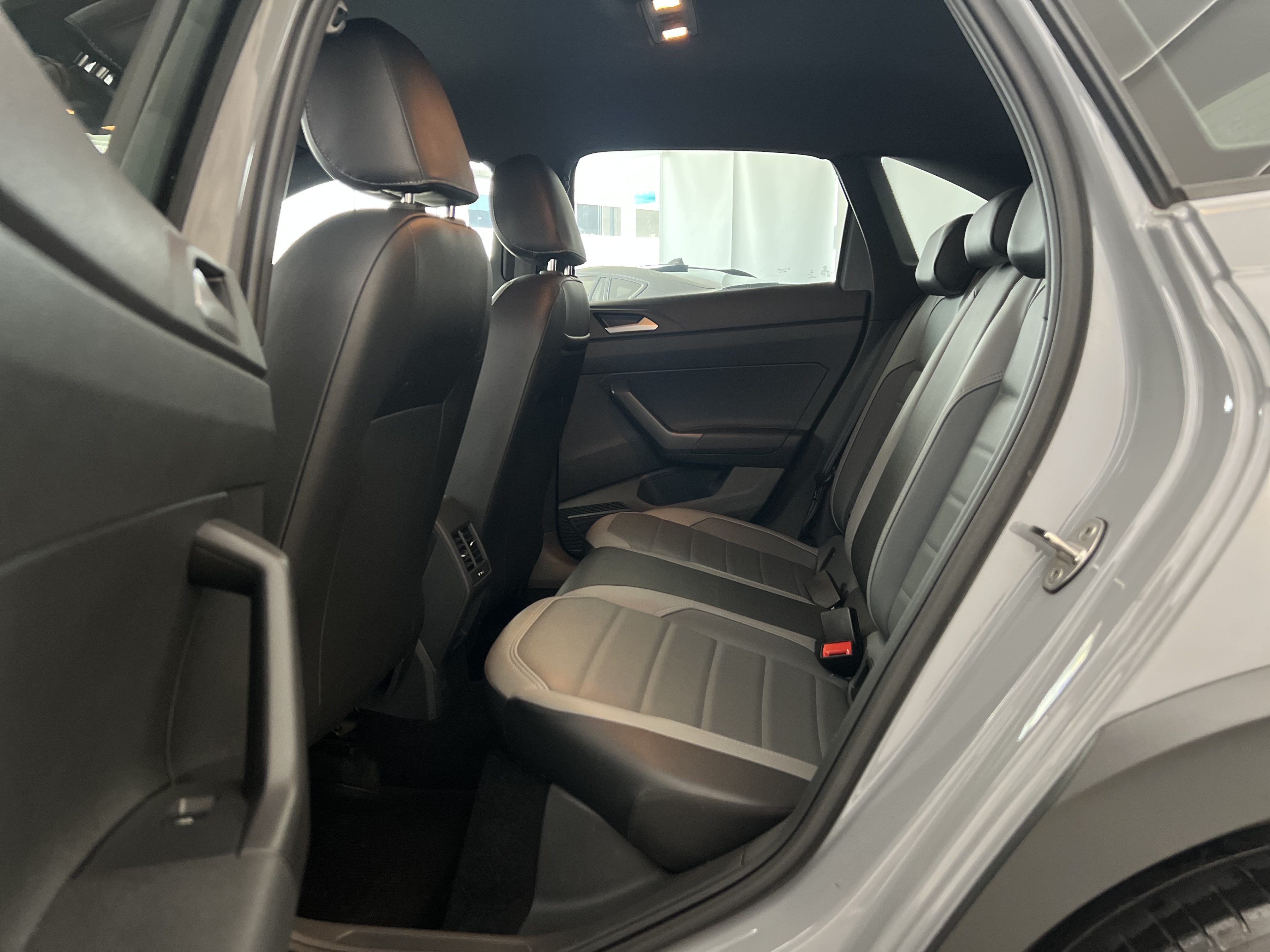 654-b9aebcd2-247d-4843-9b87-a737e3e3a501