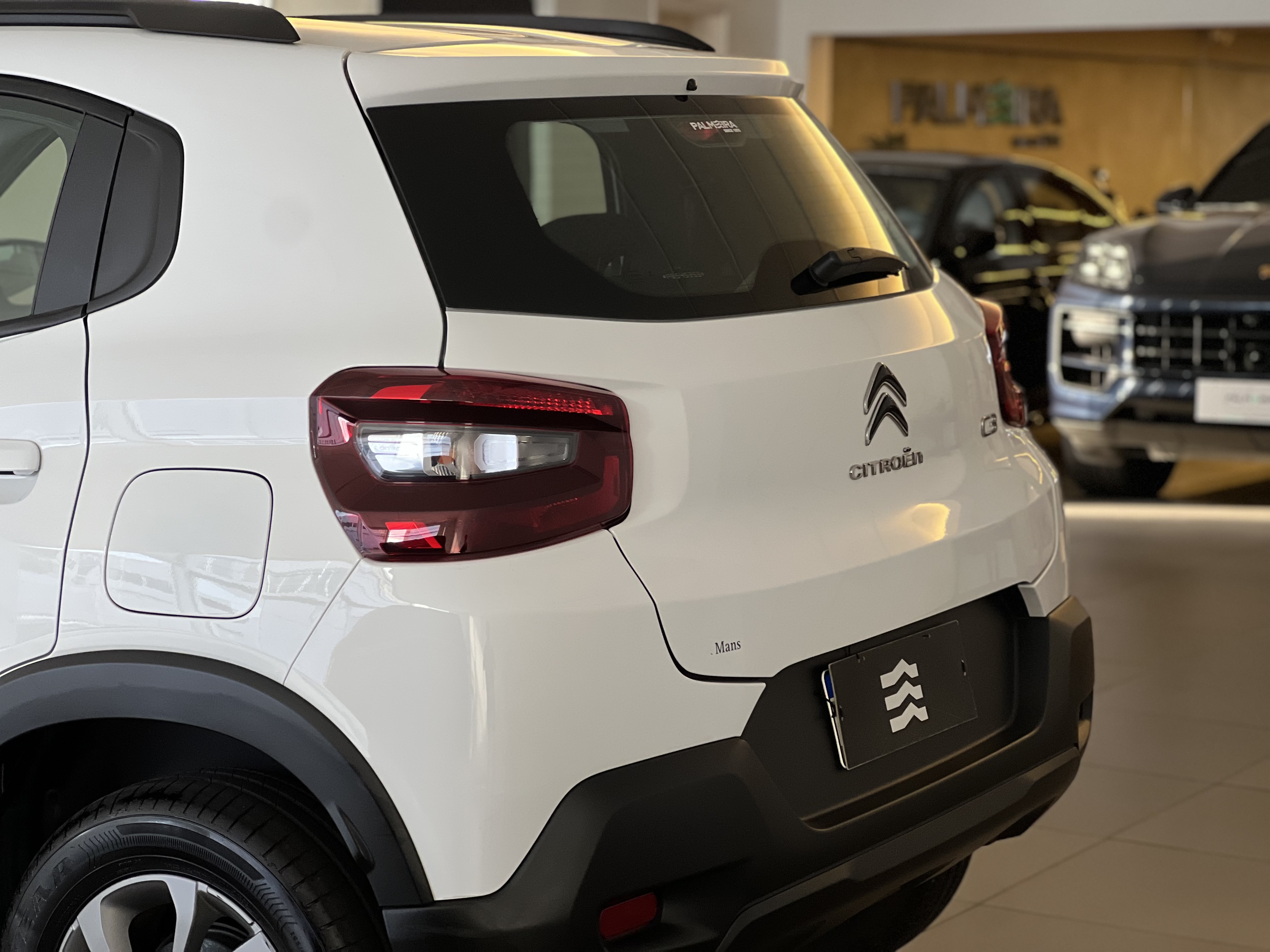 711-d5354610-caa6-4ade-8bc1-f4b35d97a019