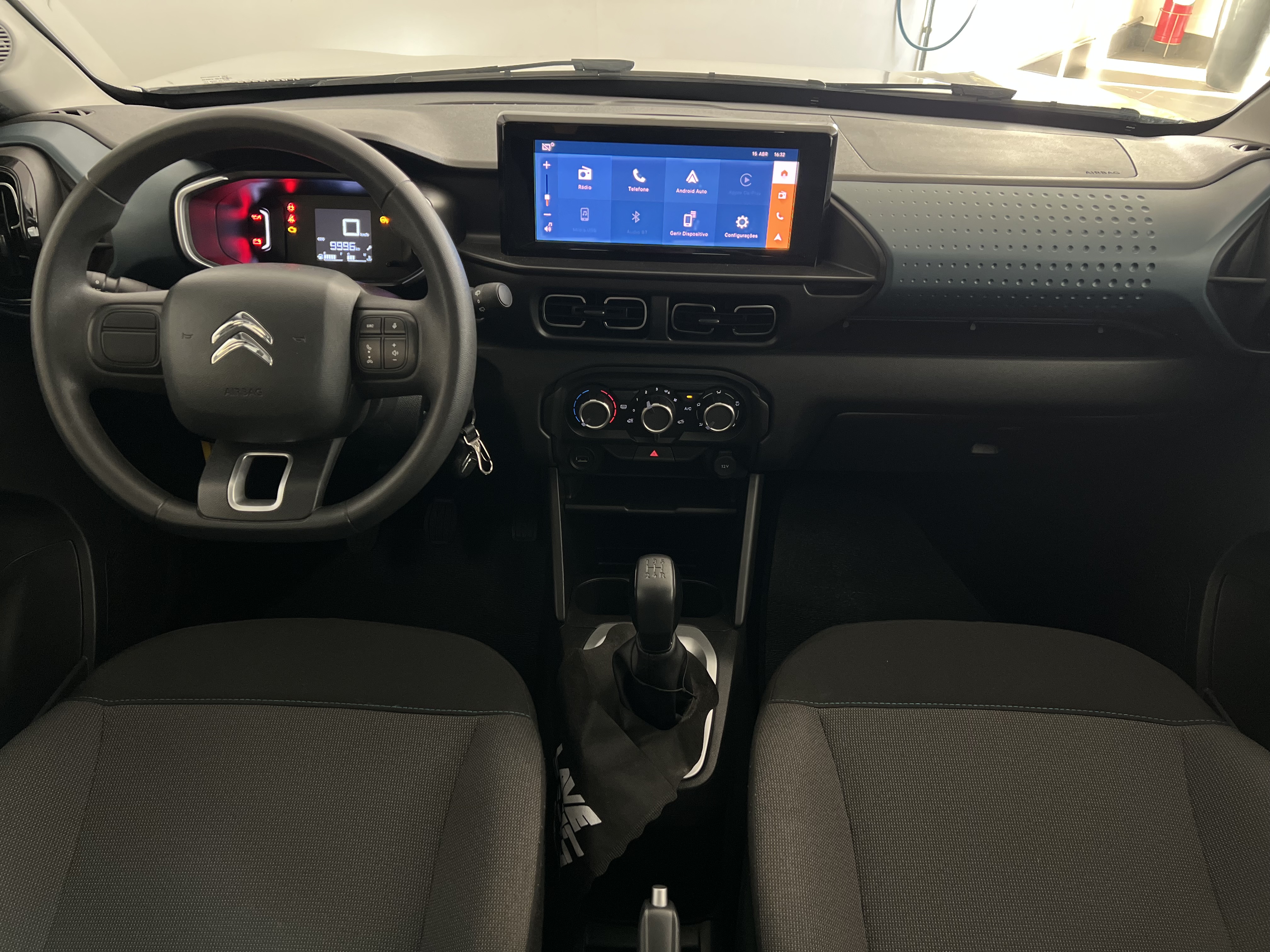 711-d5354610-caa6-4ade-8bc1-f4b35d97a019