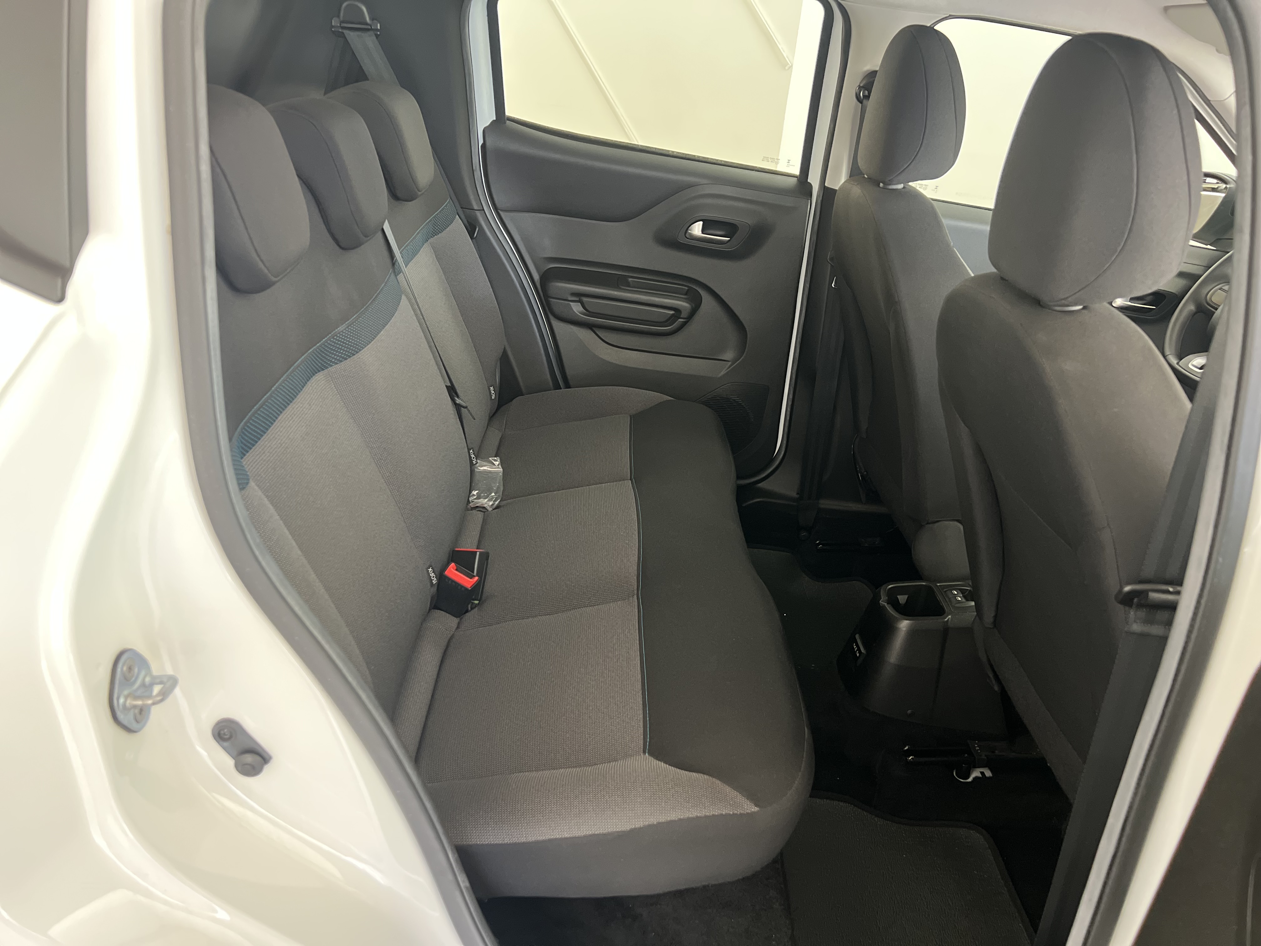 711-d5354610-caa6-4ade-8bc1-f4b35d97a019